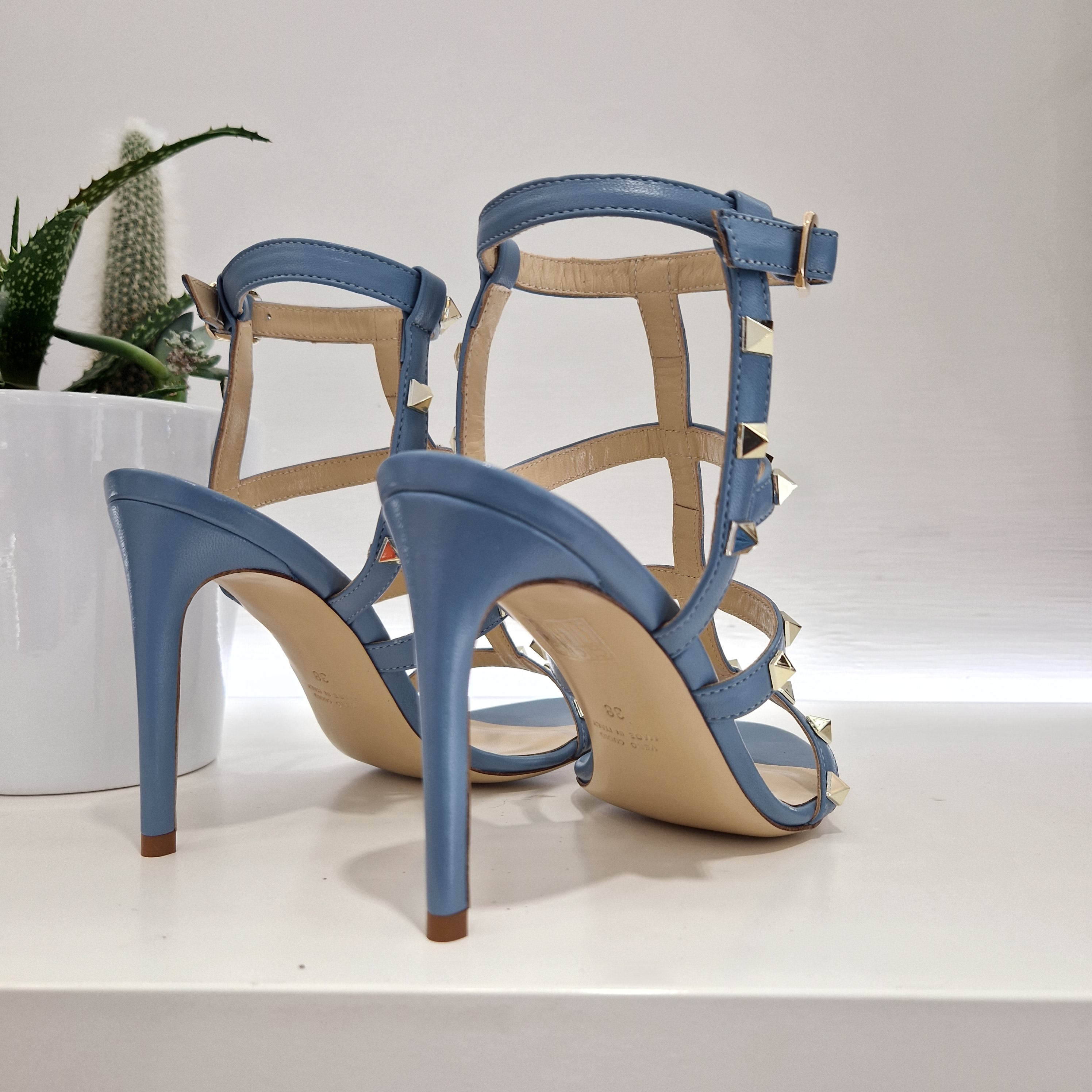 Doric celestial sandal