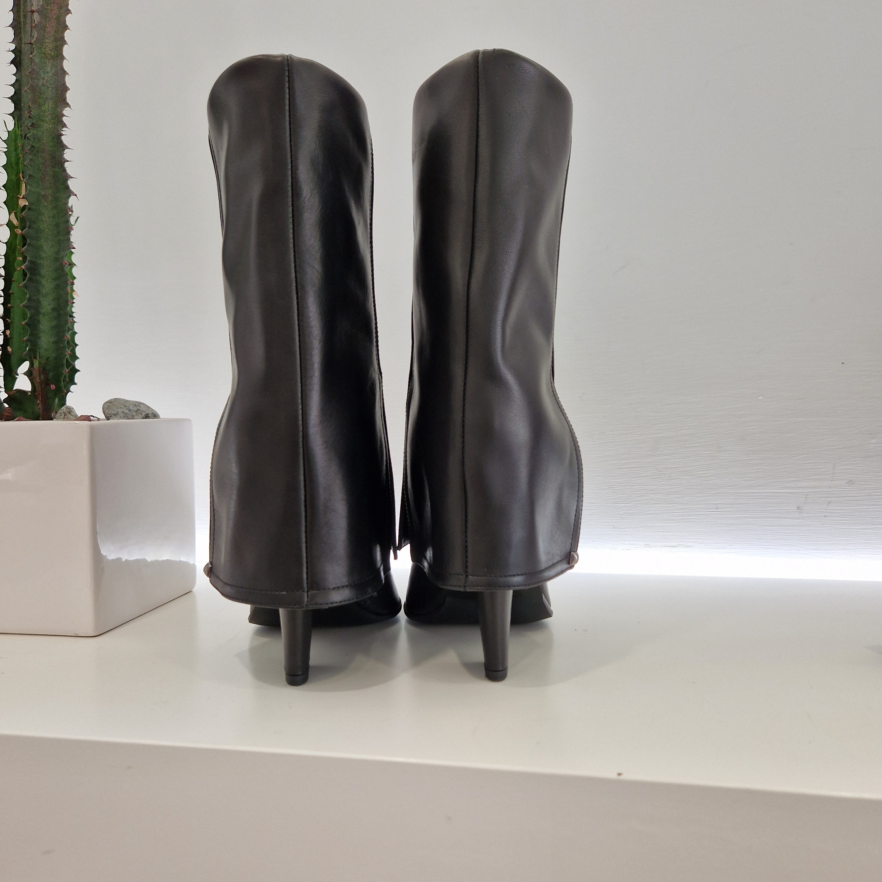 Marc Ellis gaiter boot