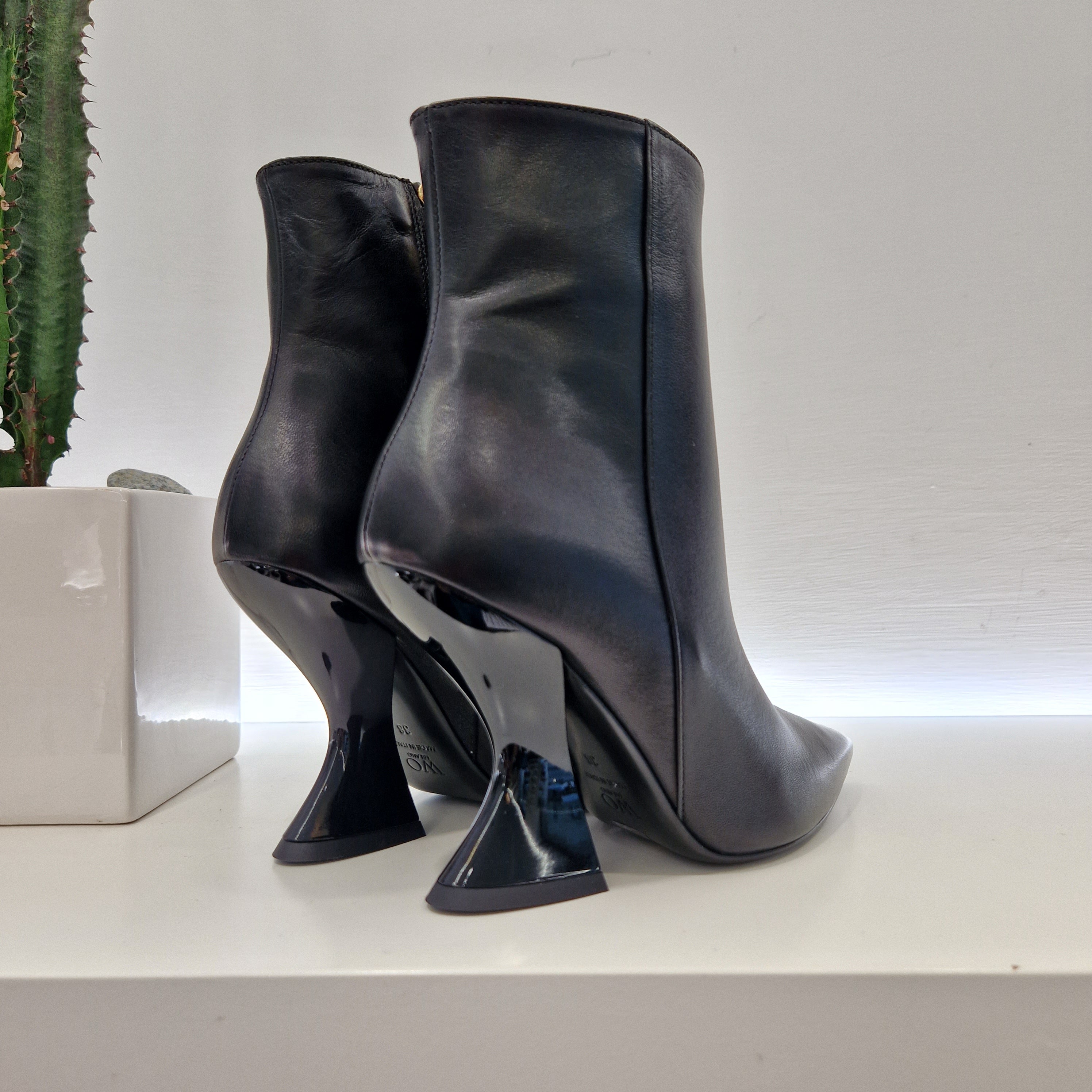 WO Milano black ankle boot