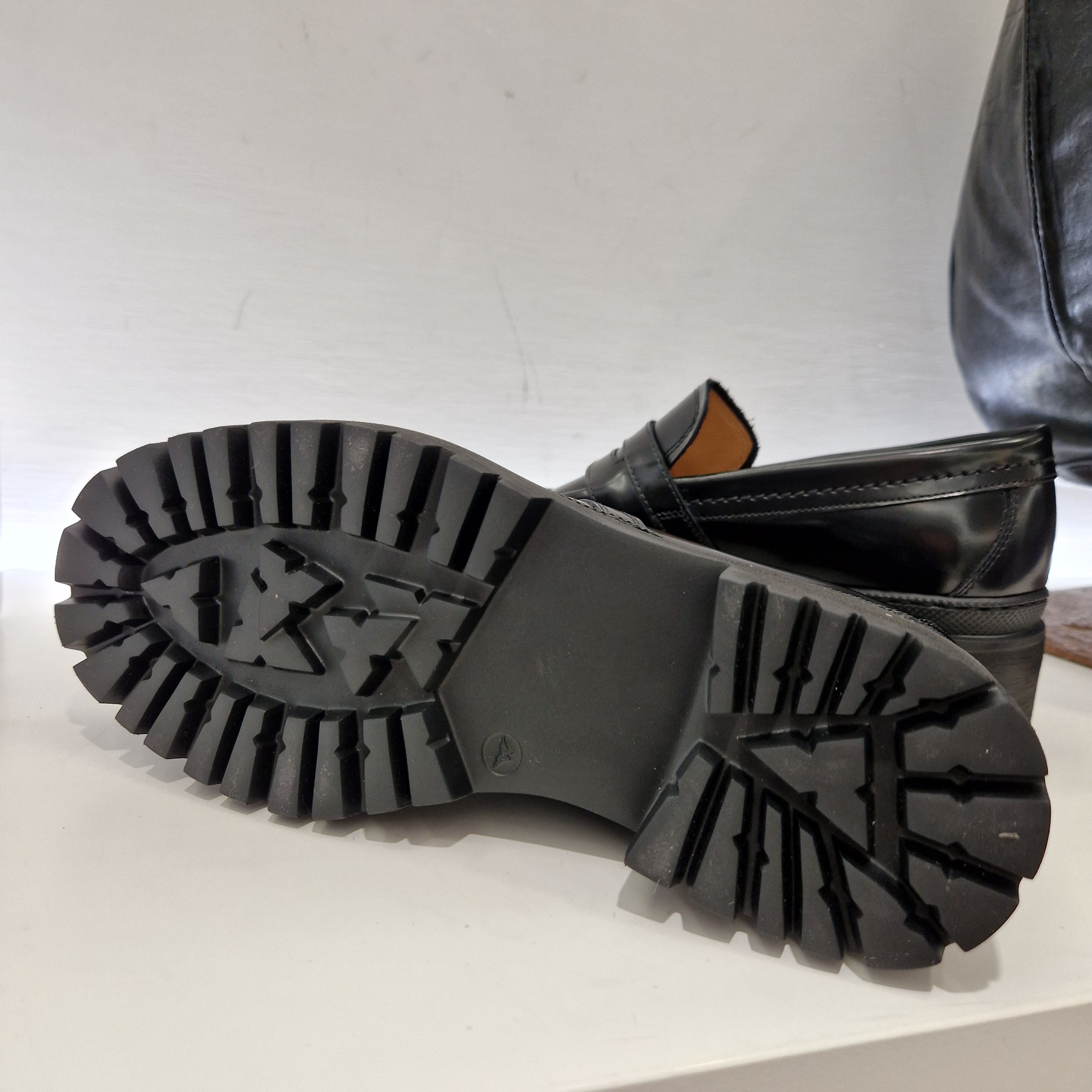 Giulio Moretti black moccasin College style