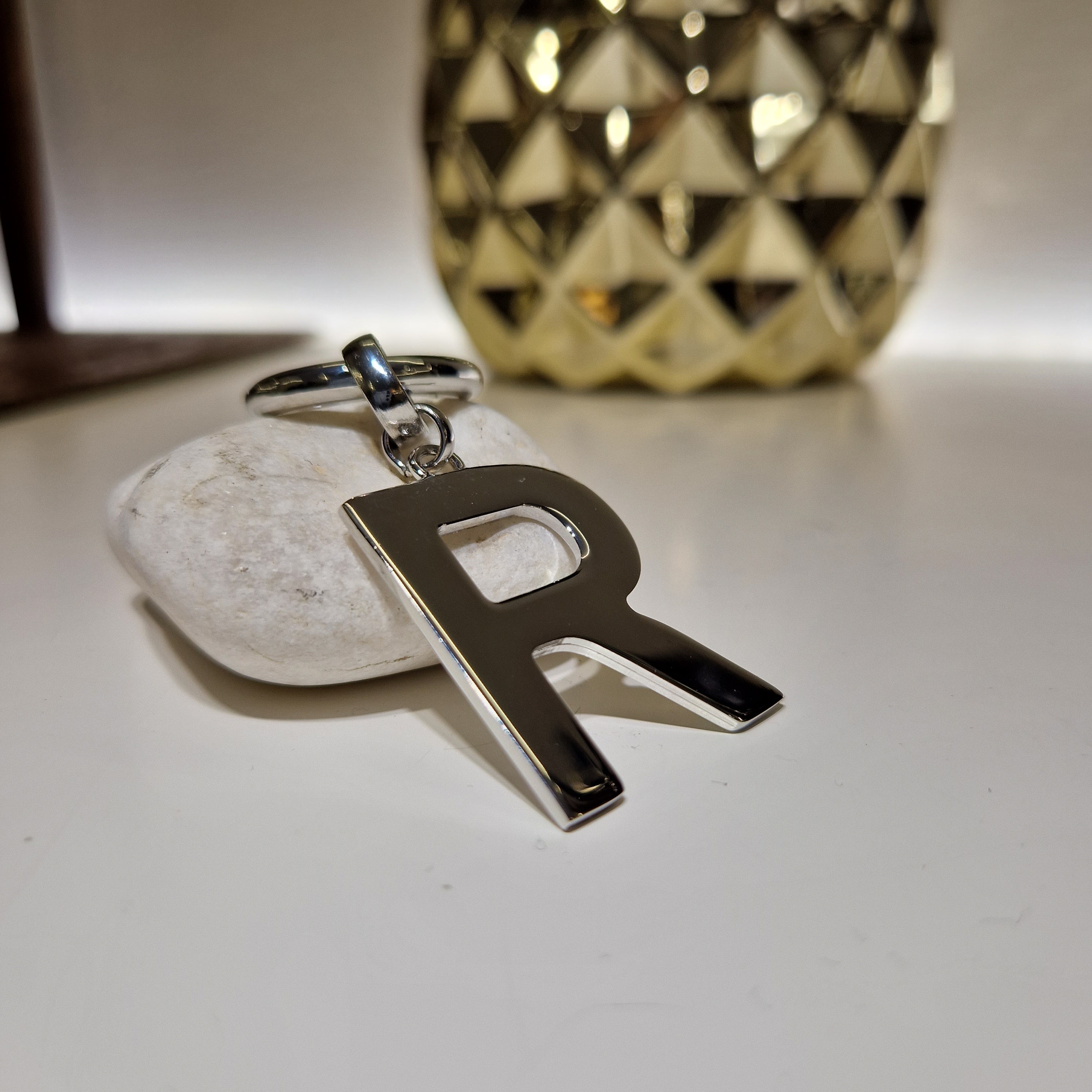 LETTERE ciondolo color argento