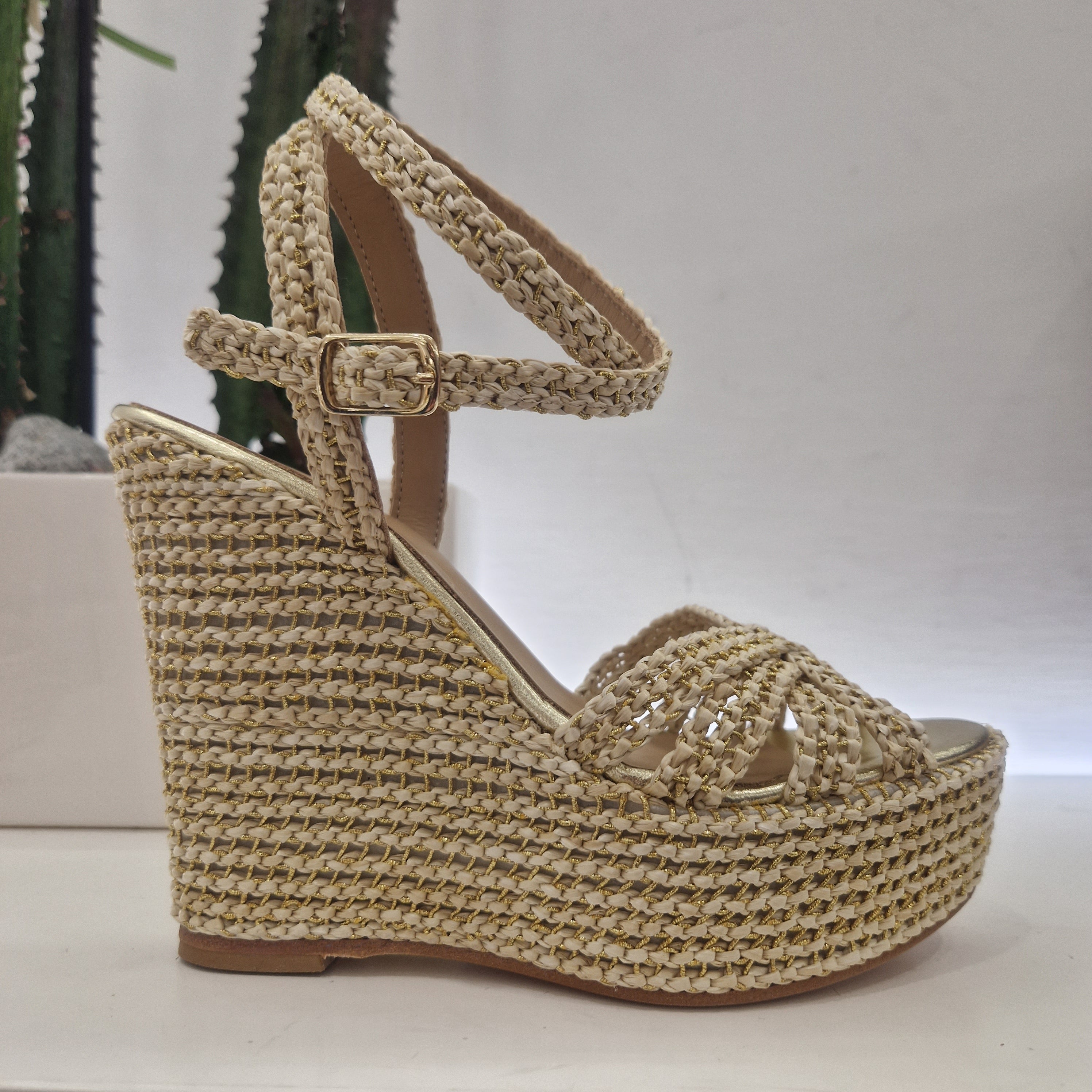 Fiorina high wedge sandal gold