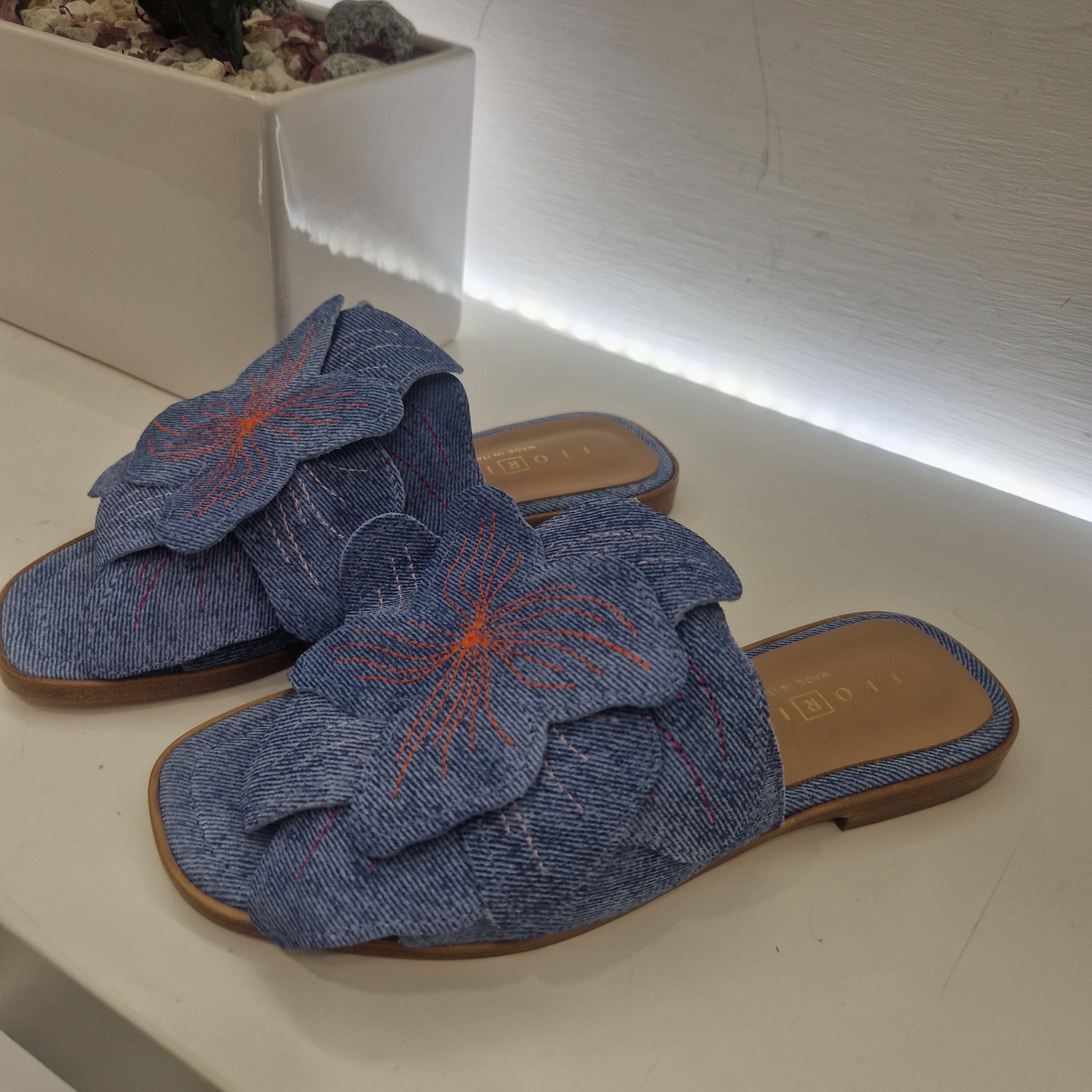 Fiorina sandal slipper in jeans