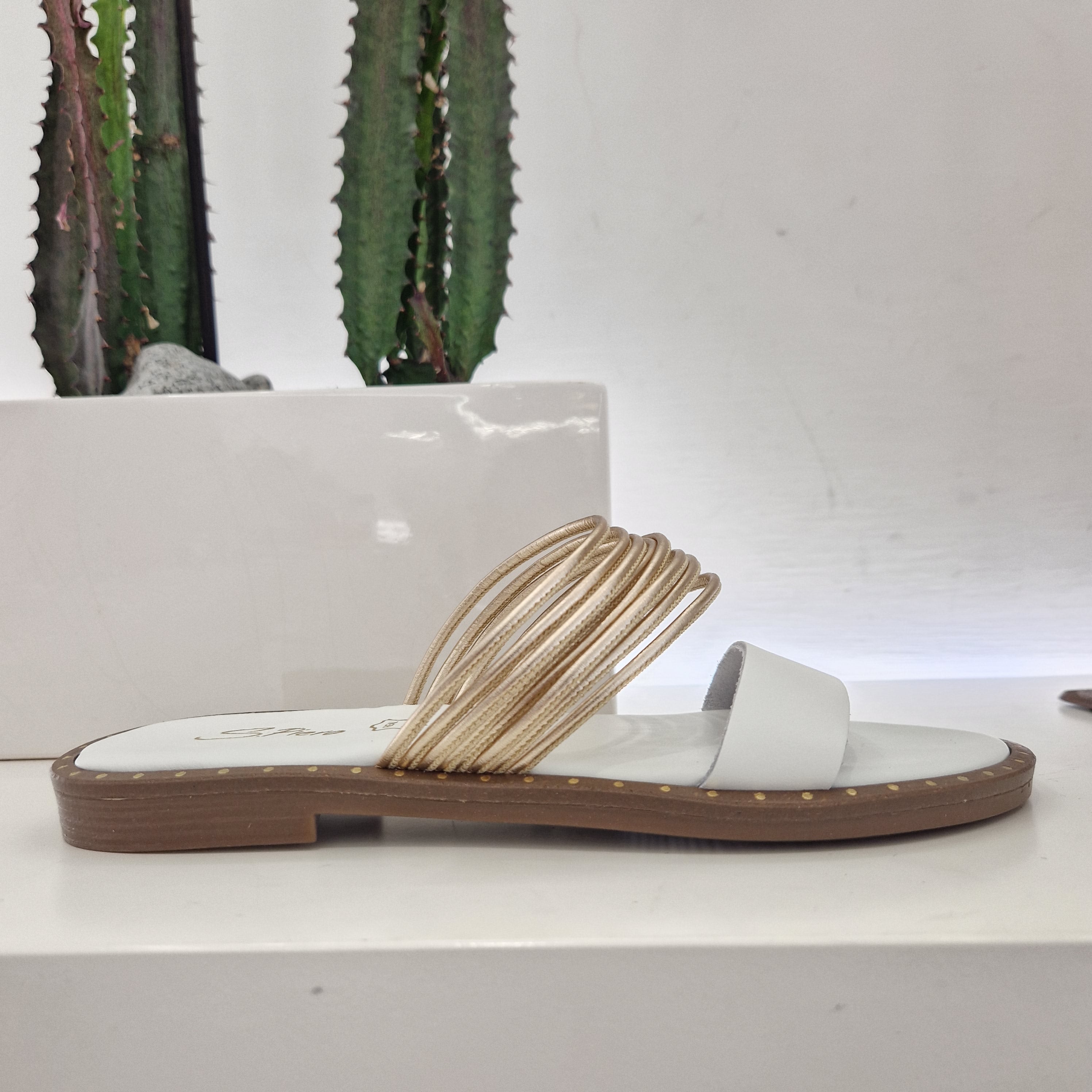S. Piero white slipper gold strips