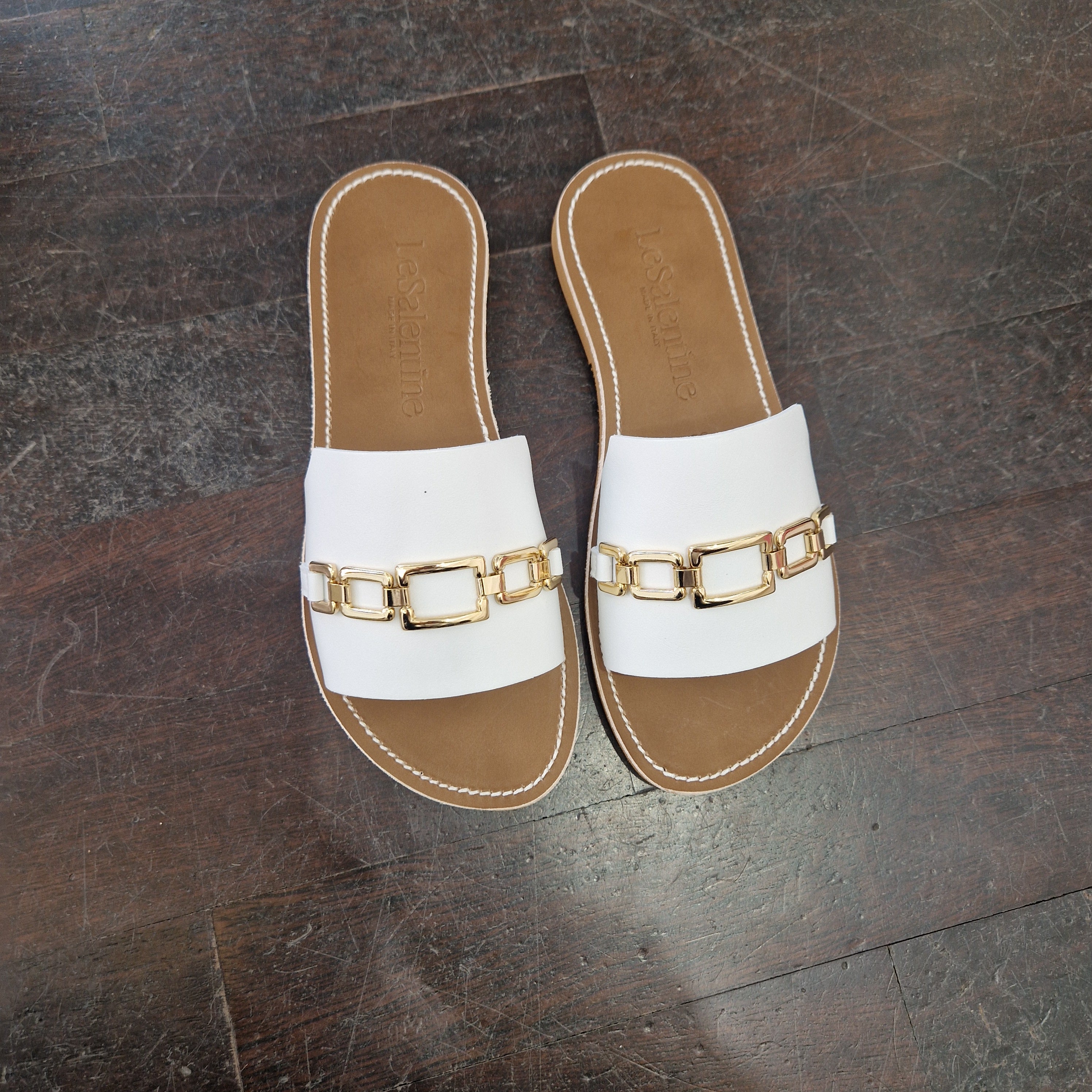 Salentine white slipper