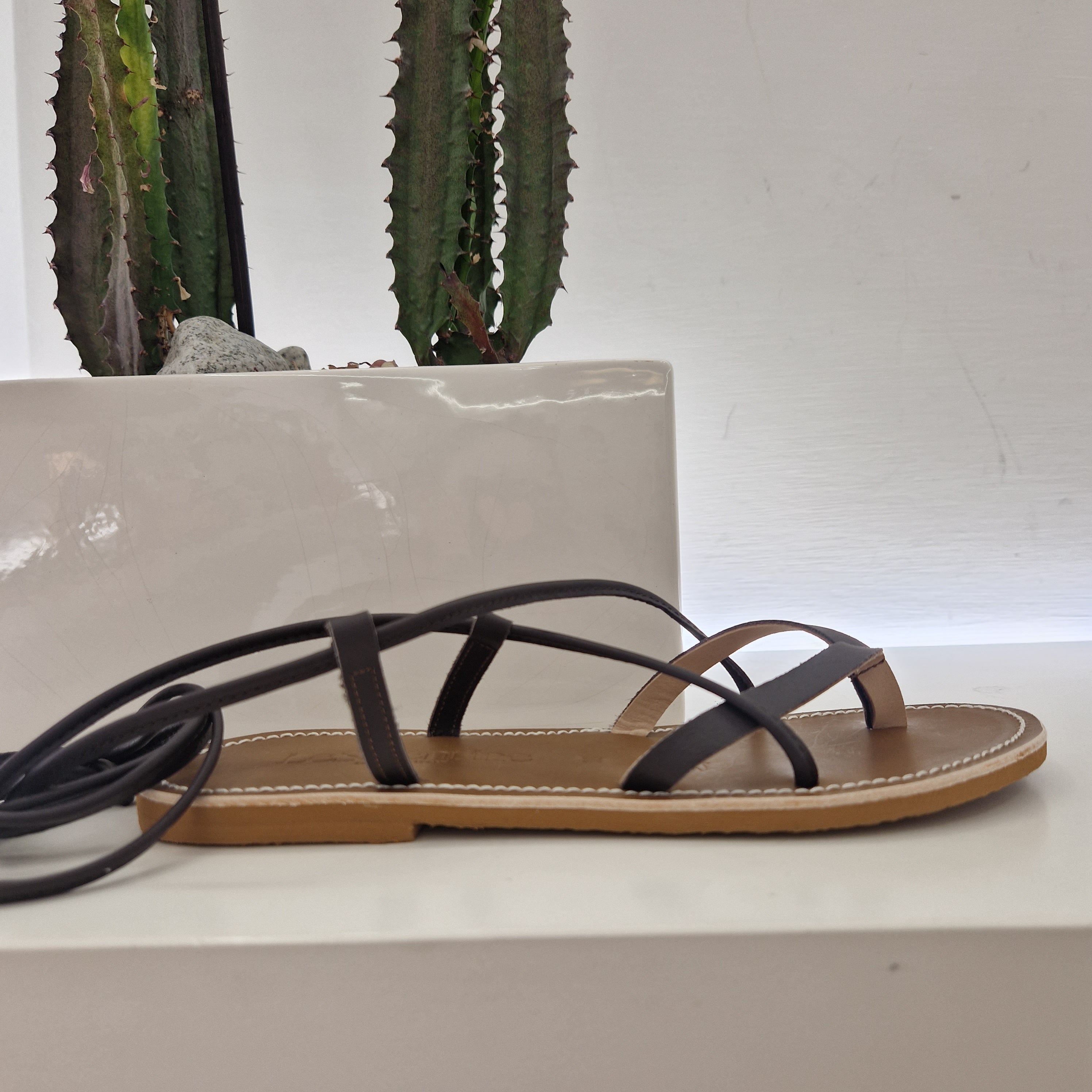 Le Salentine dark brown flip flop sandal