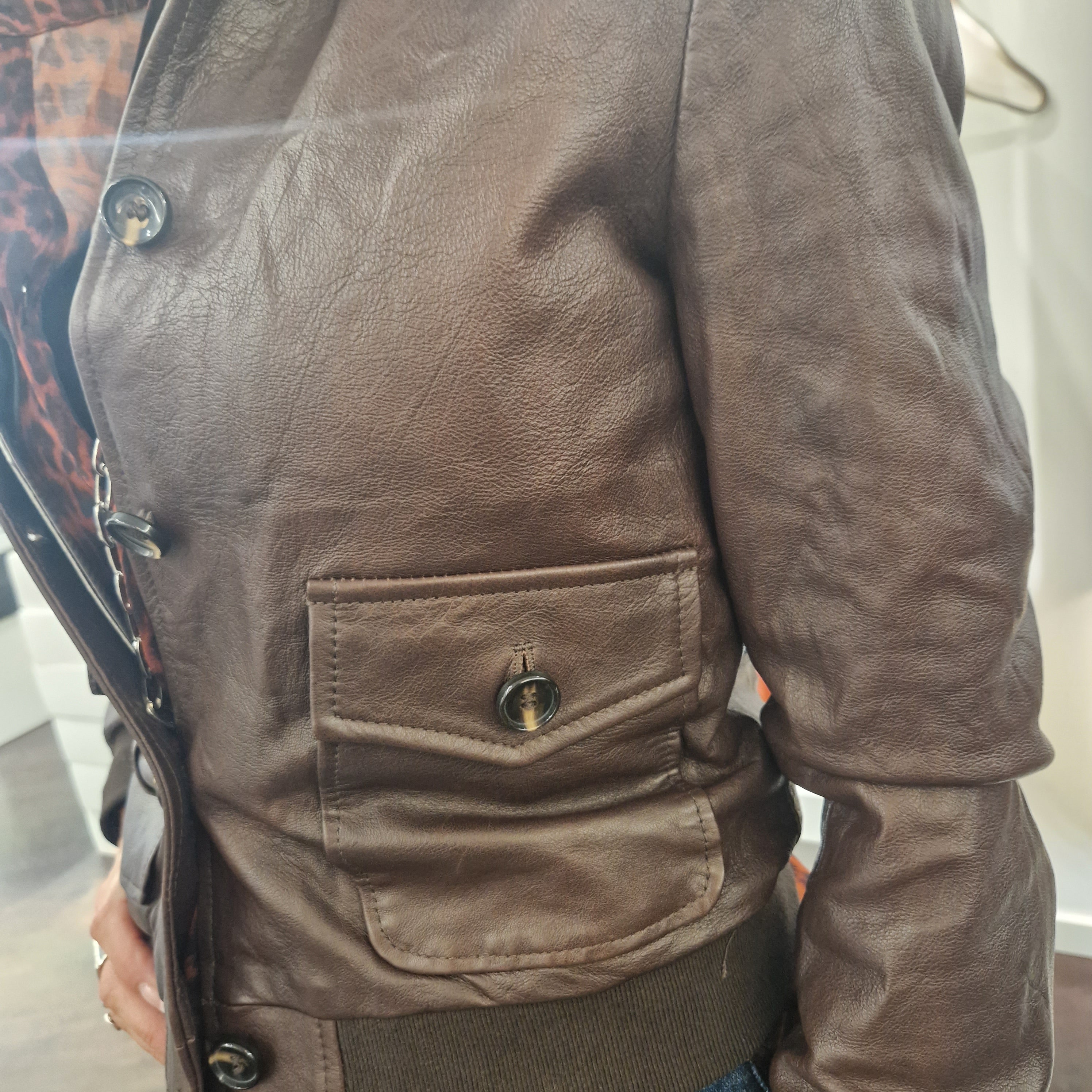 Giacca modello bomber vera pelle t. Moro