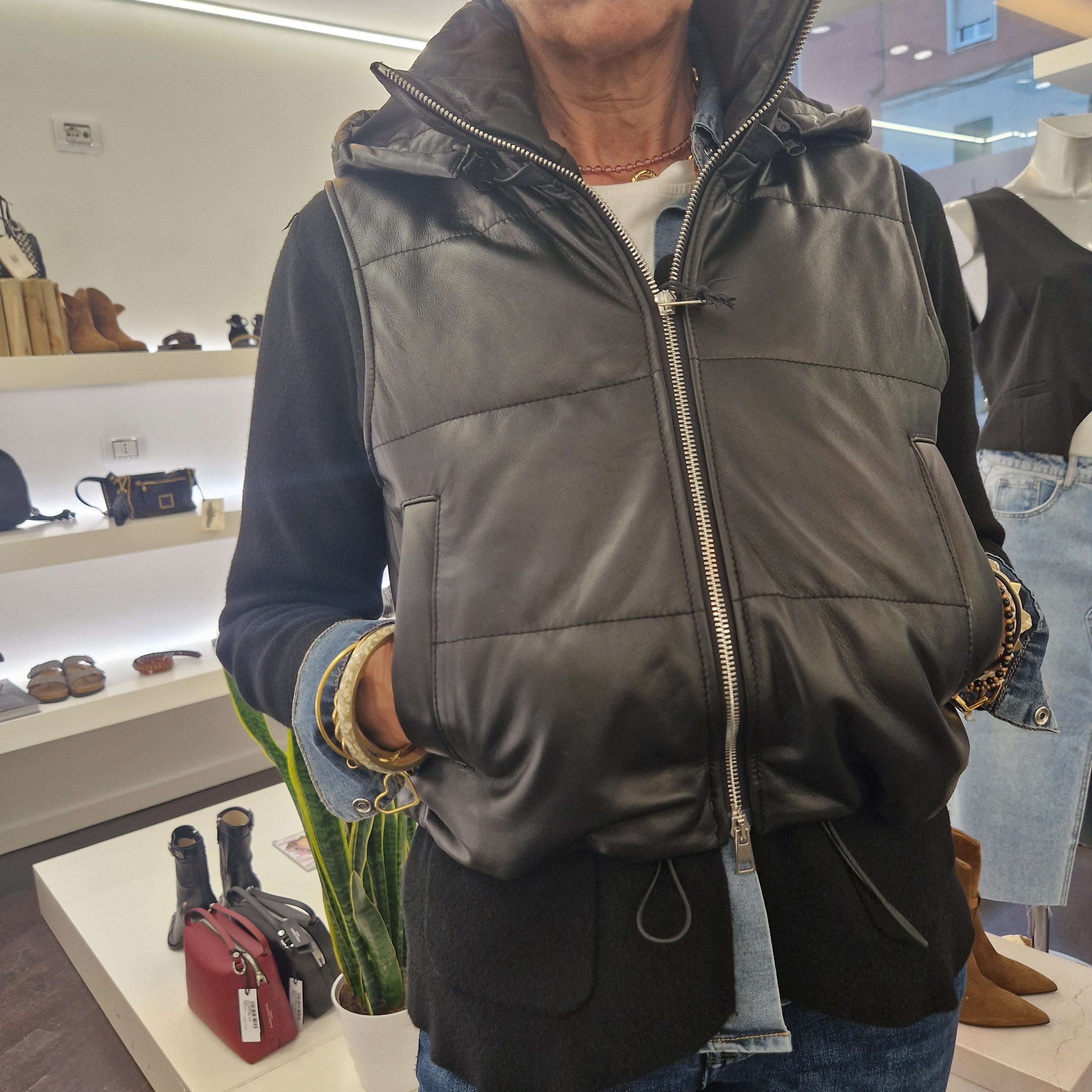 Giacca In Pelle Smanicata Giacca Smanicata Color Cuoio Da Donna D