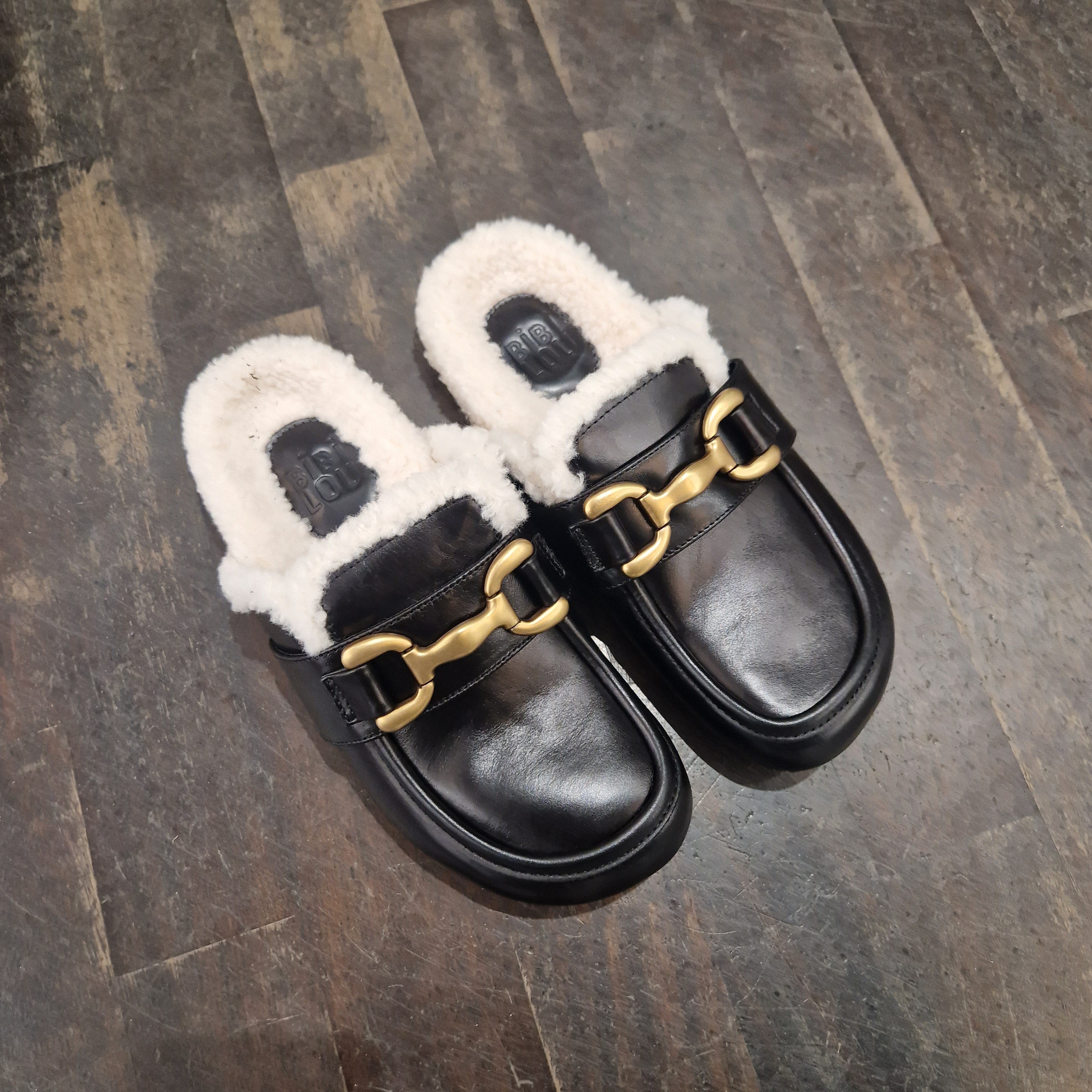 Bibilou internal wool clog