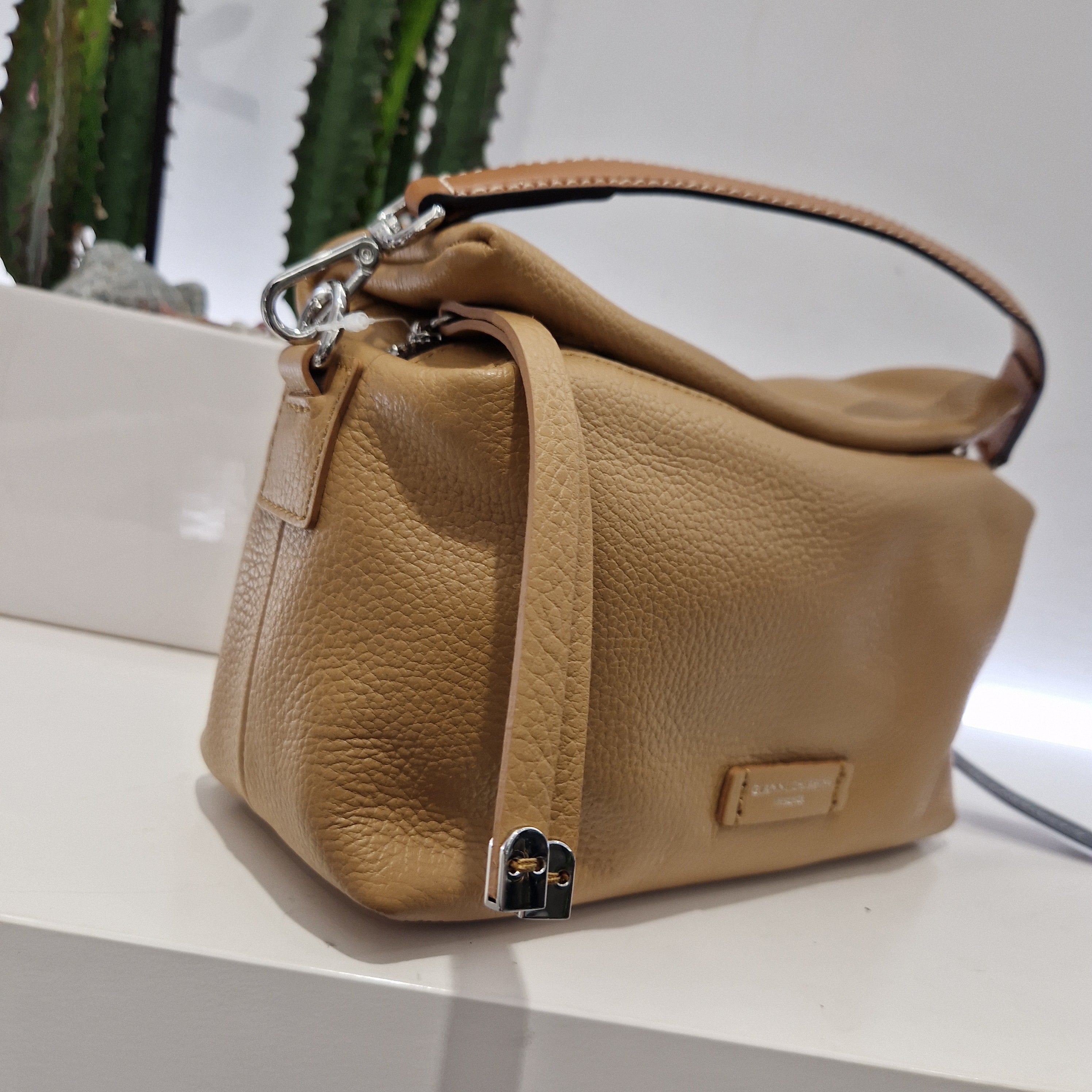 Gianni Chiarini borsa linea AMINA formato piccolo