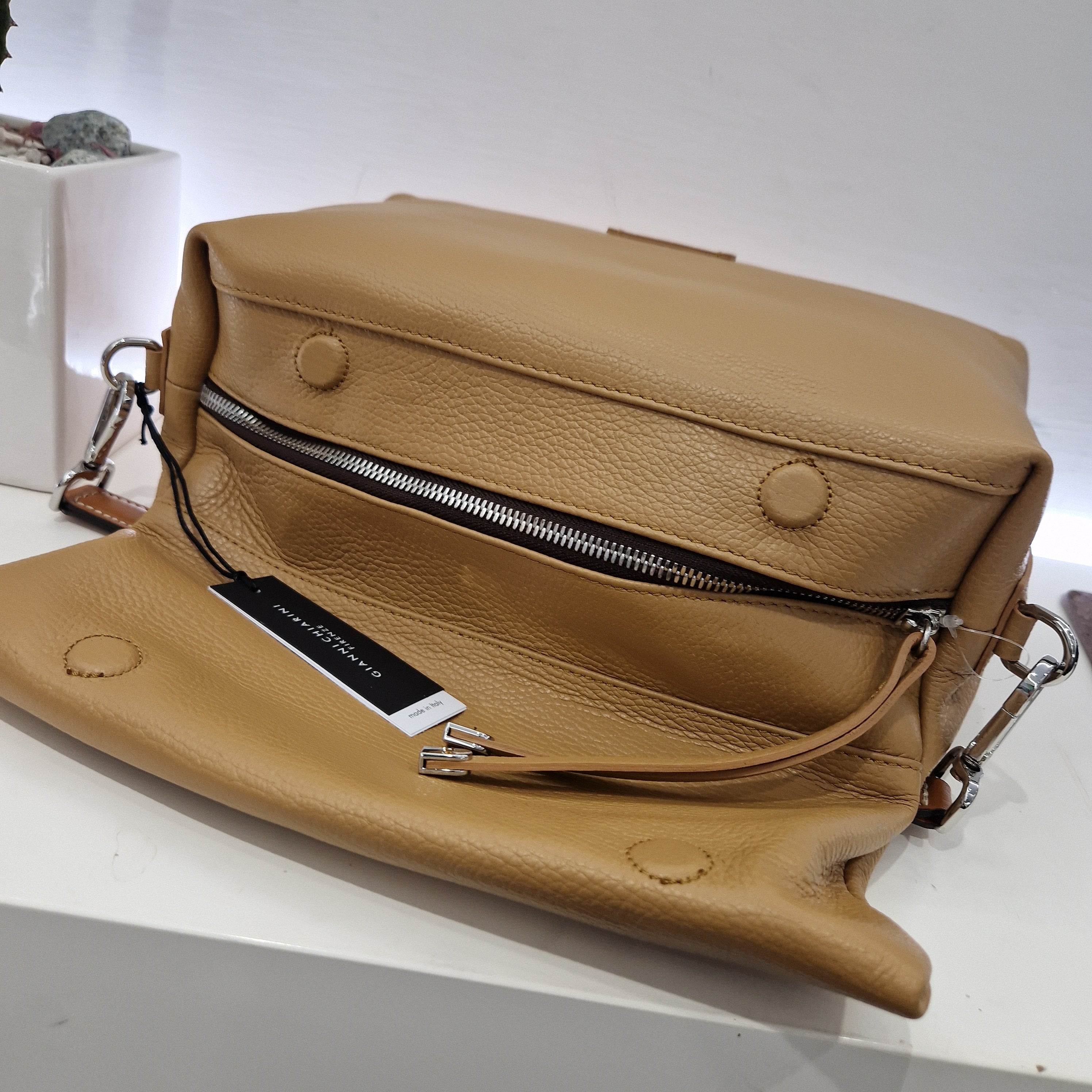 Gianni Chiarini borsa linea AMINA formato grande