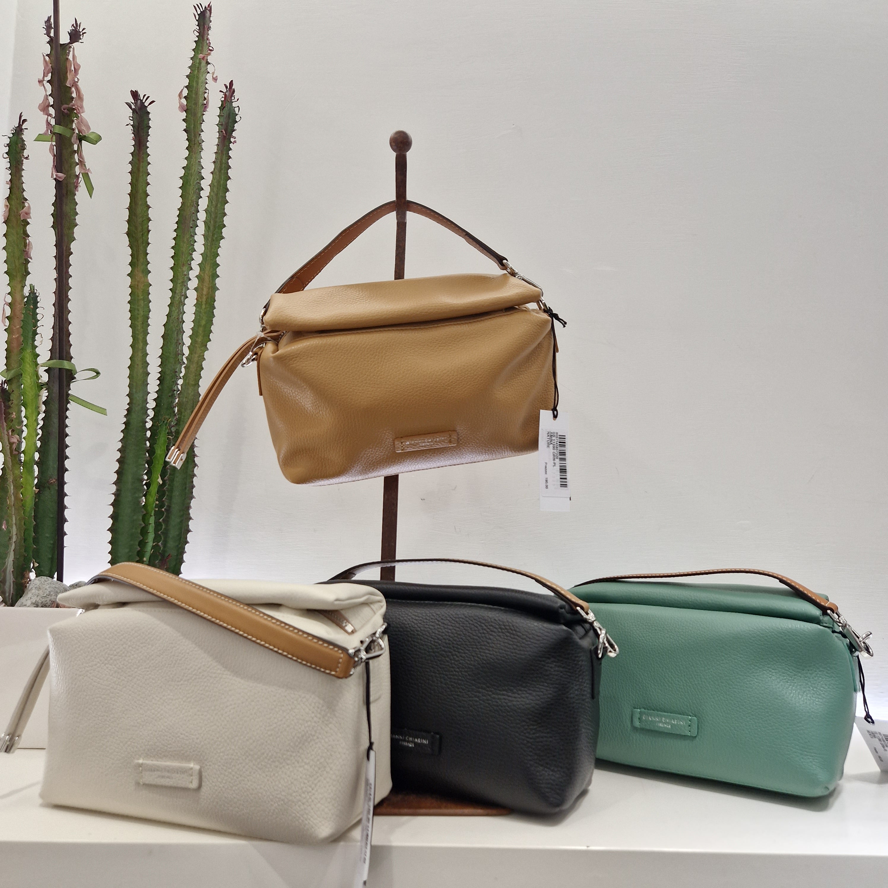 Gianni Chiarini borsa linea AMINA formato piccolo