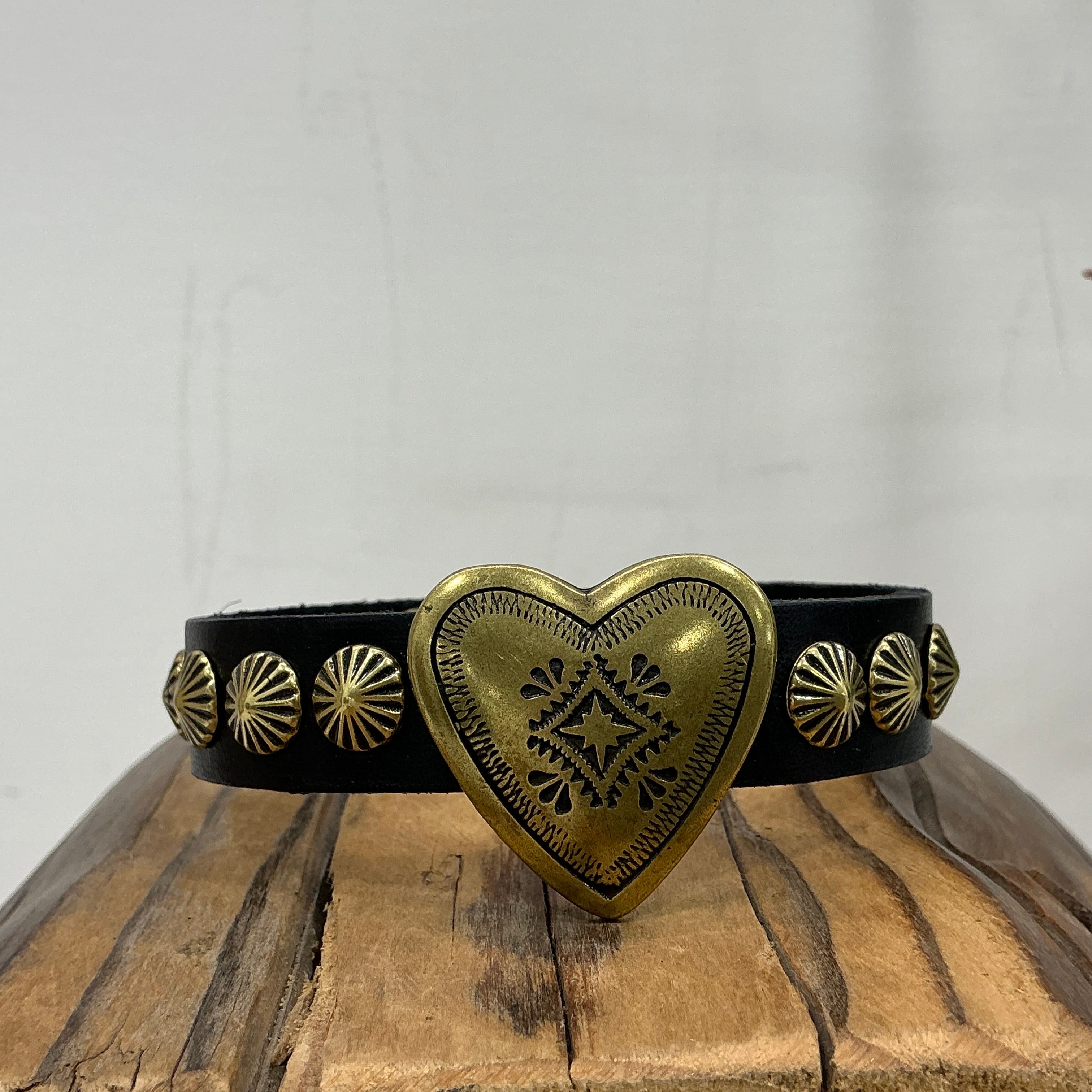 Campomaggi bracciale MERAVIGLIA nero con cuore oro