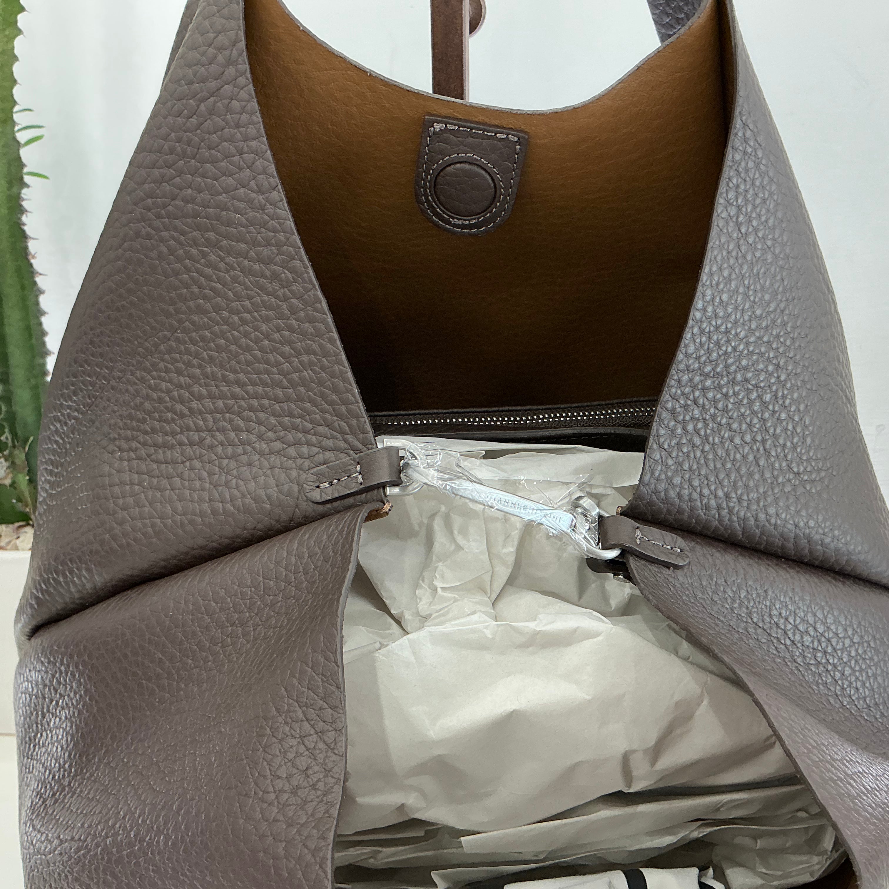 Gianni Chiarini linea DUA dimensione grande color moro
