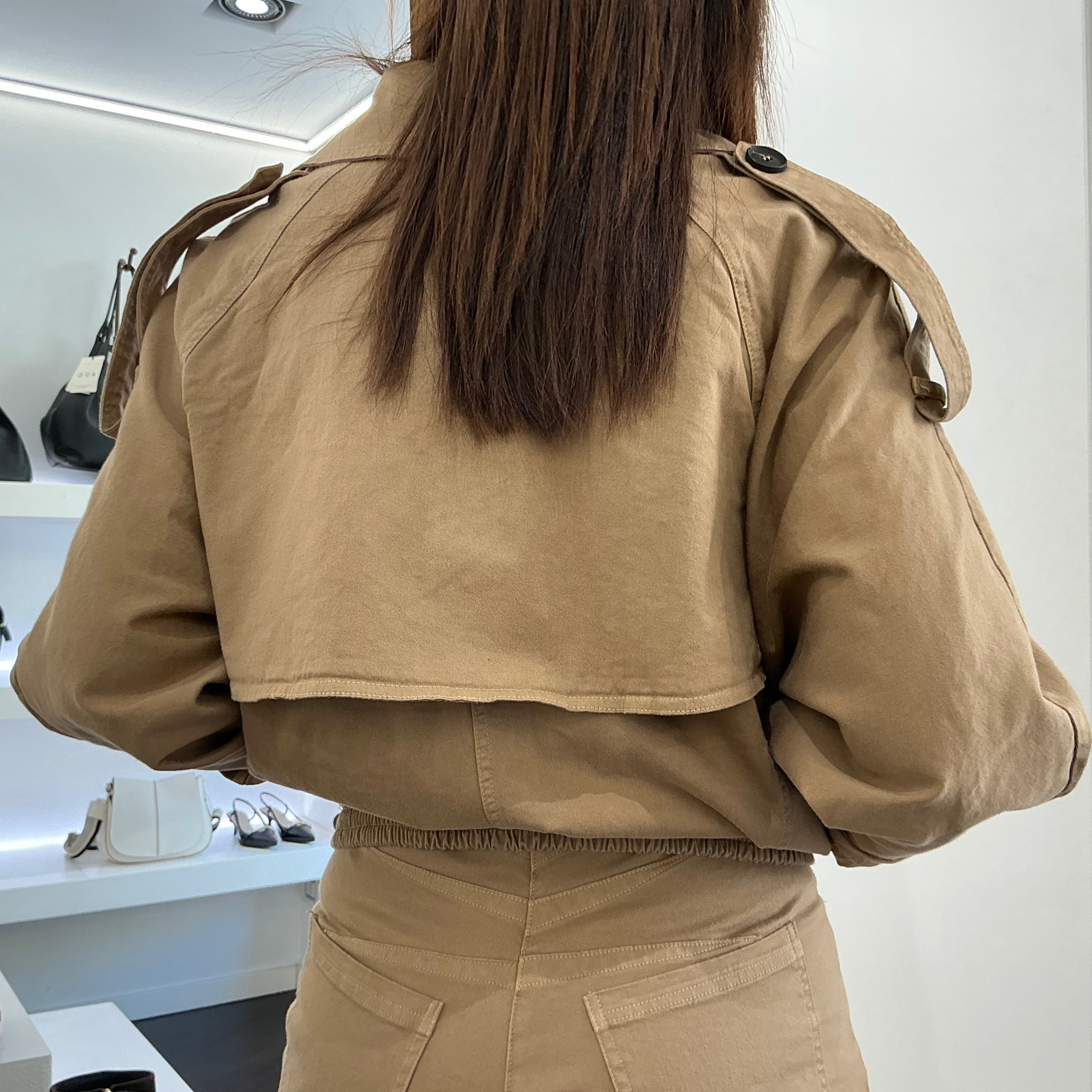 Giacca modello bomber over color nocciola