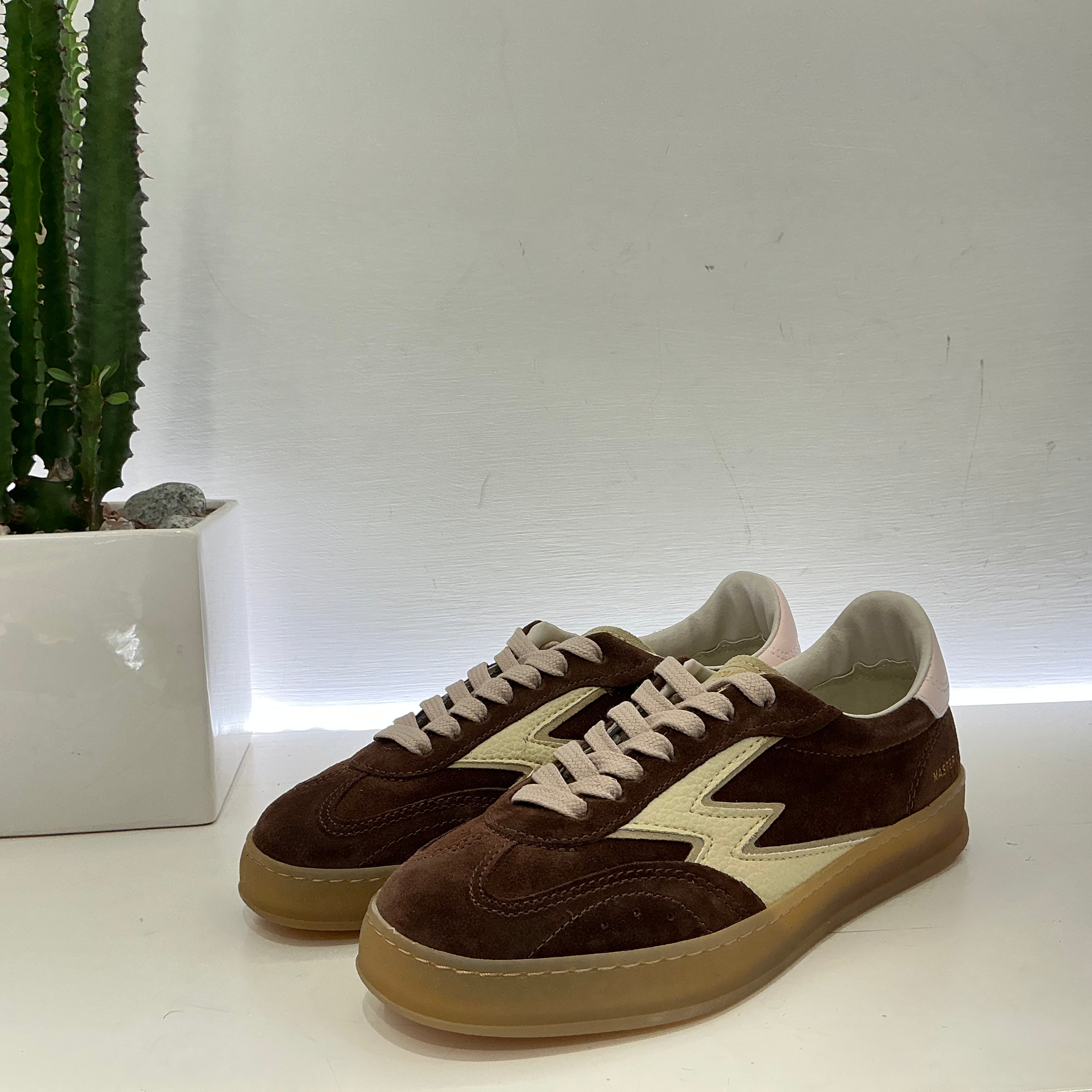 Moa sneakers camoscio vino