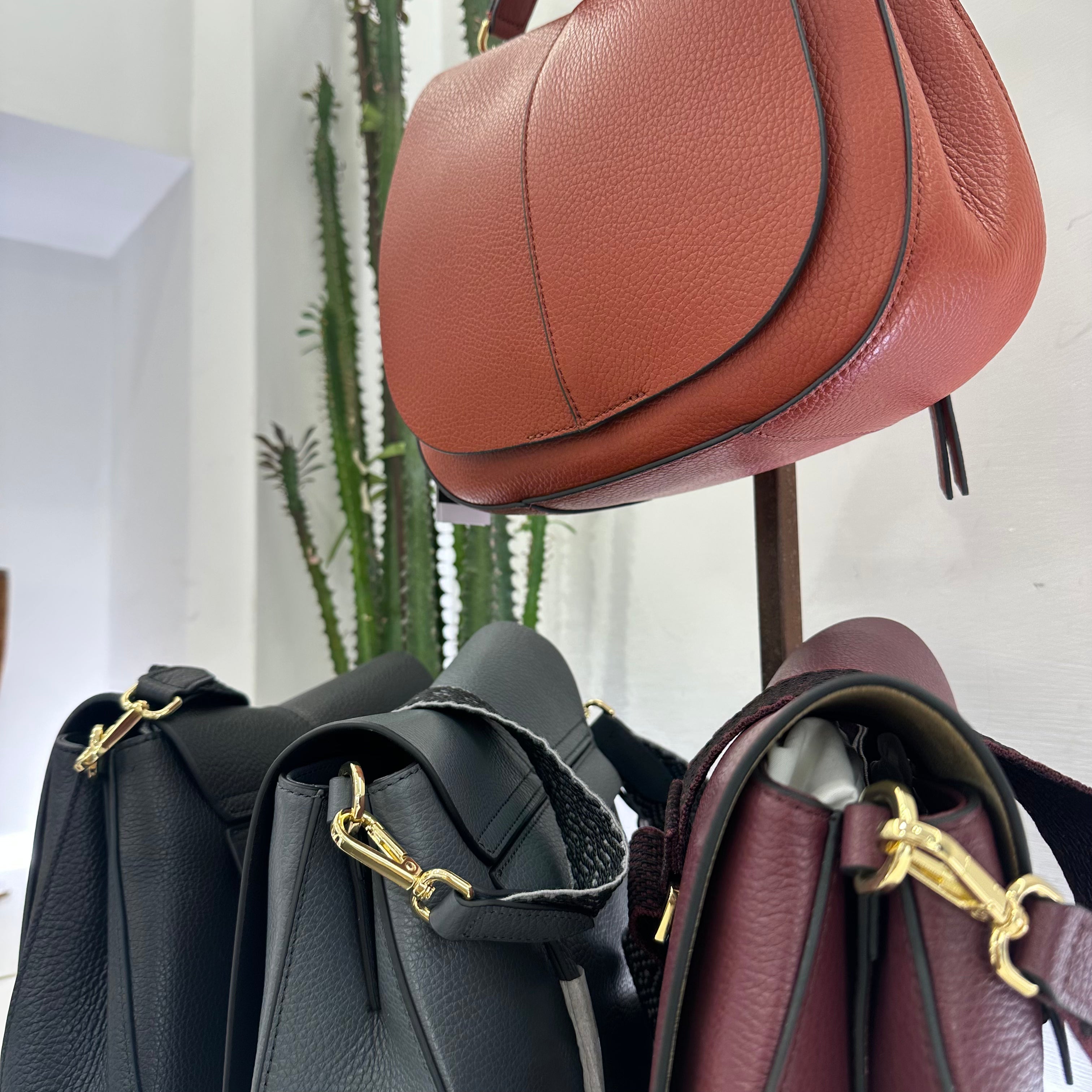 Gianni Chiarini borsa linea Helena Round formato medio