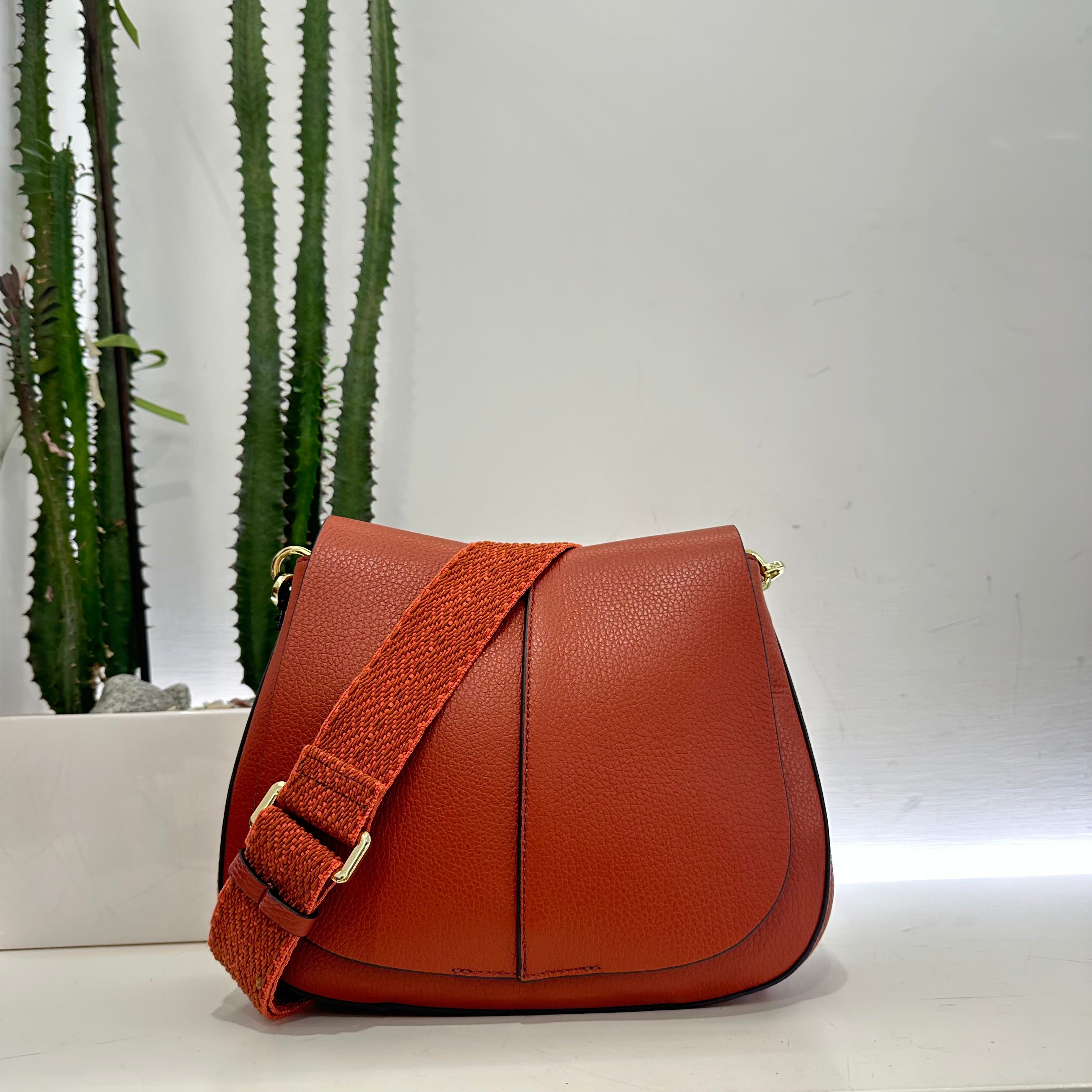 Gianni Chiarini borsa linea Helena Round formato medio