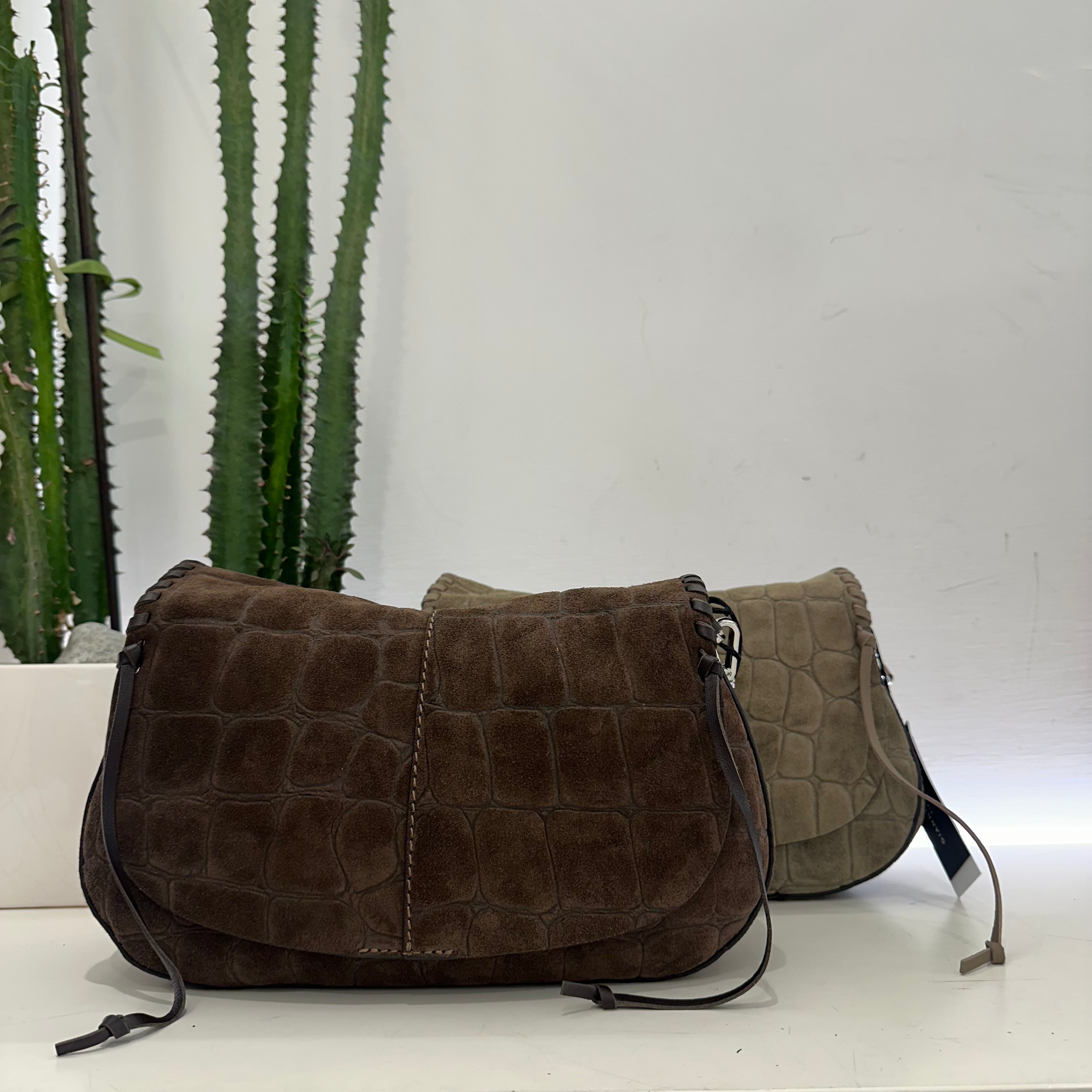Gianni Chiarini borsa linea Helena Round formato medio COCCO
