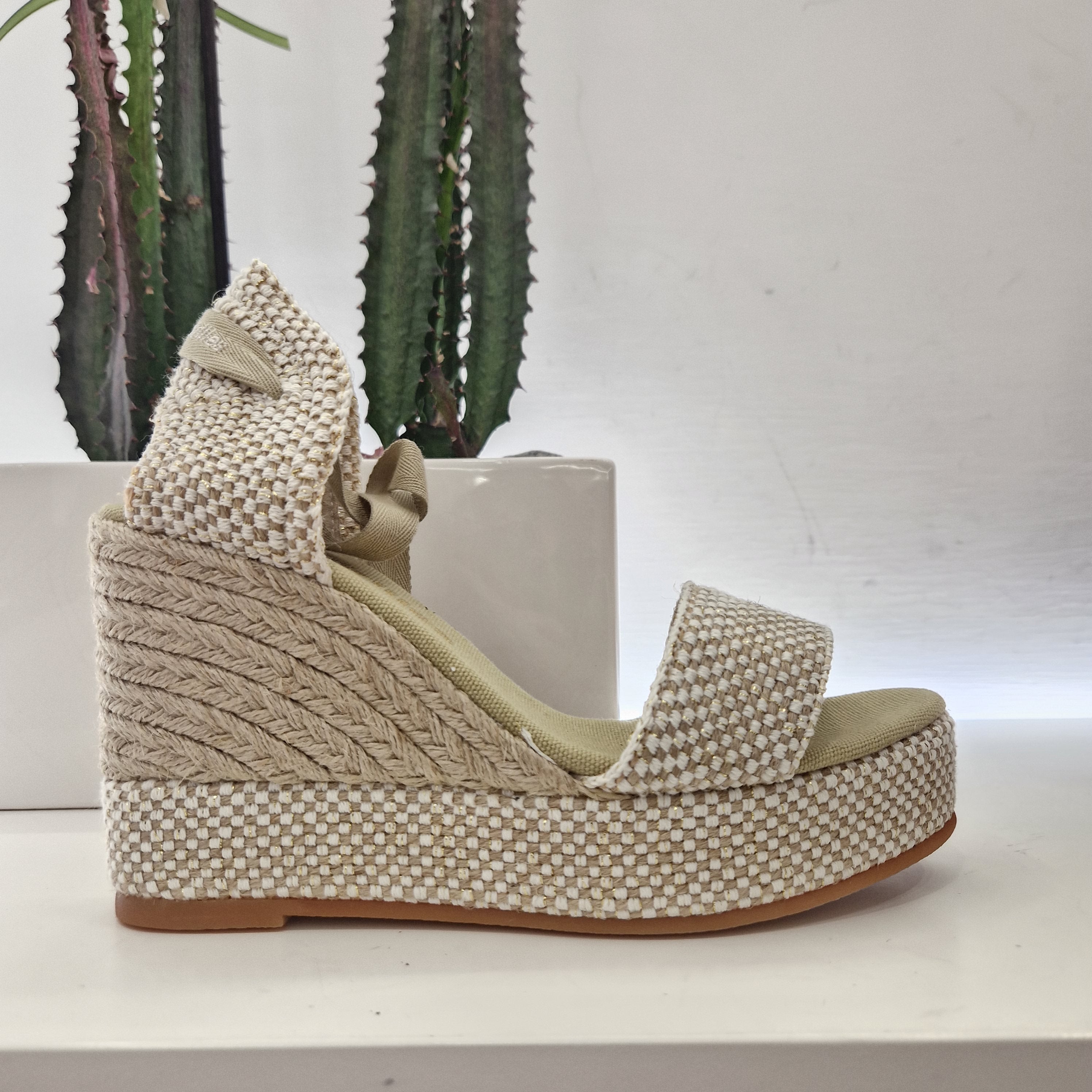 Espadrilles sandalo modello ARI fascia sabbia/oro
