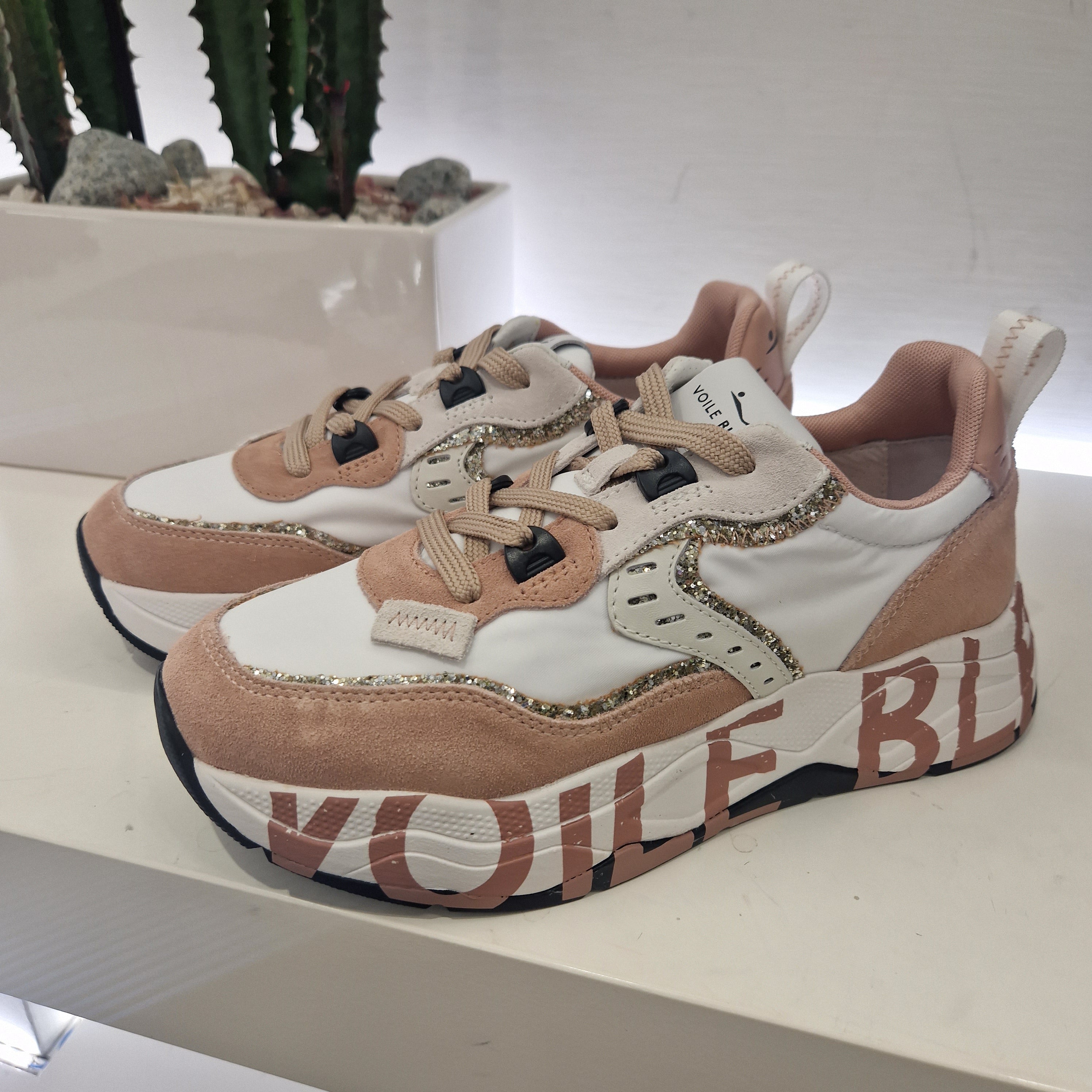 Voile Blanche sneaker rosa e glitter