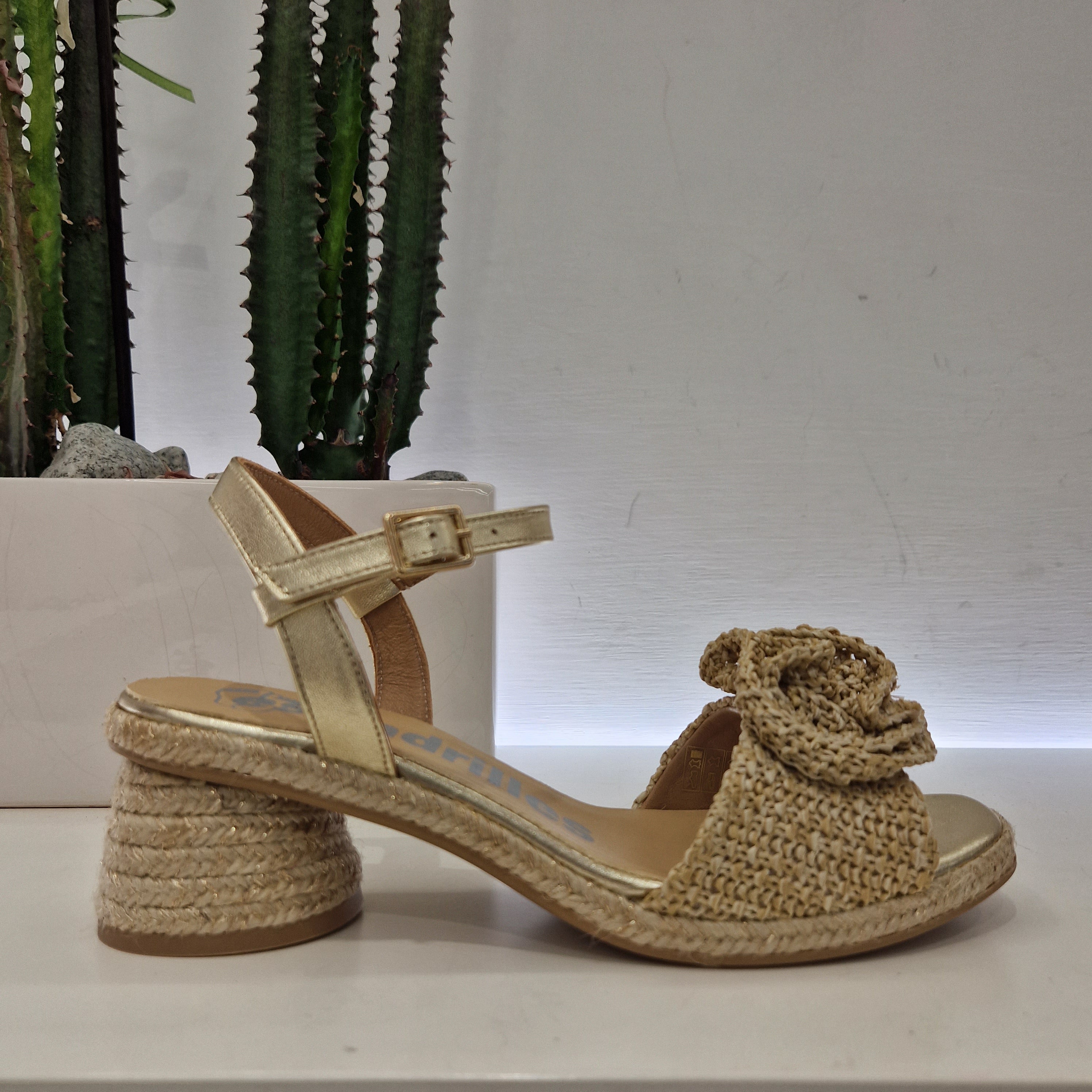 Espadrilles sandalo LOE CEILA con fiore
