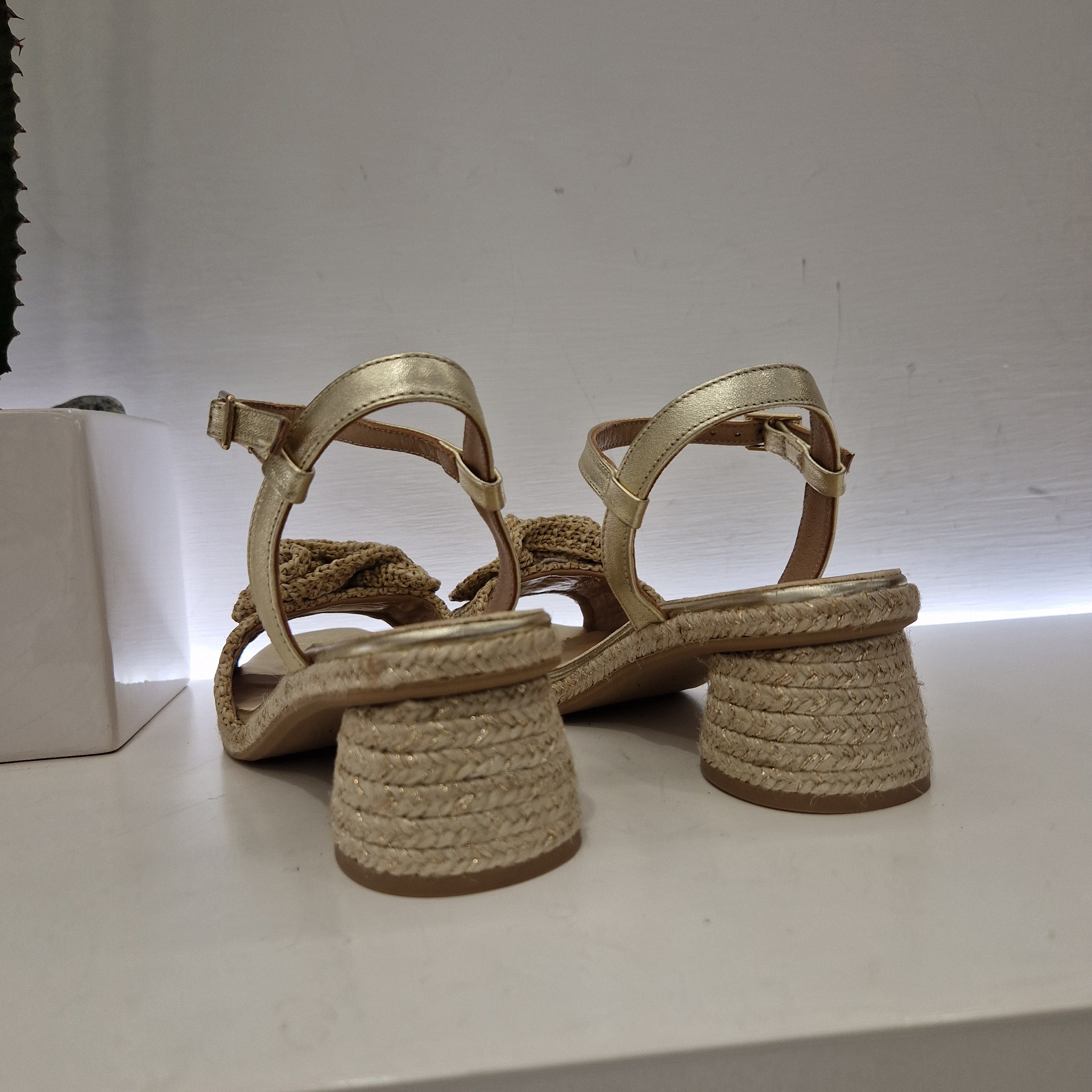 Espadrilles sandalo LOE CEILA con fiore