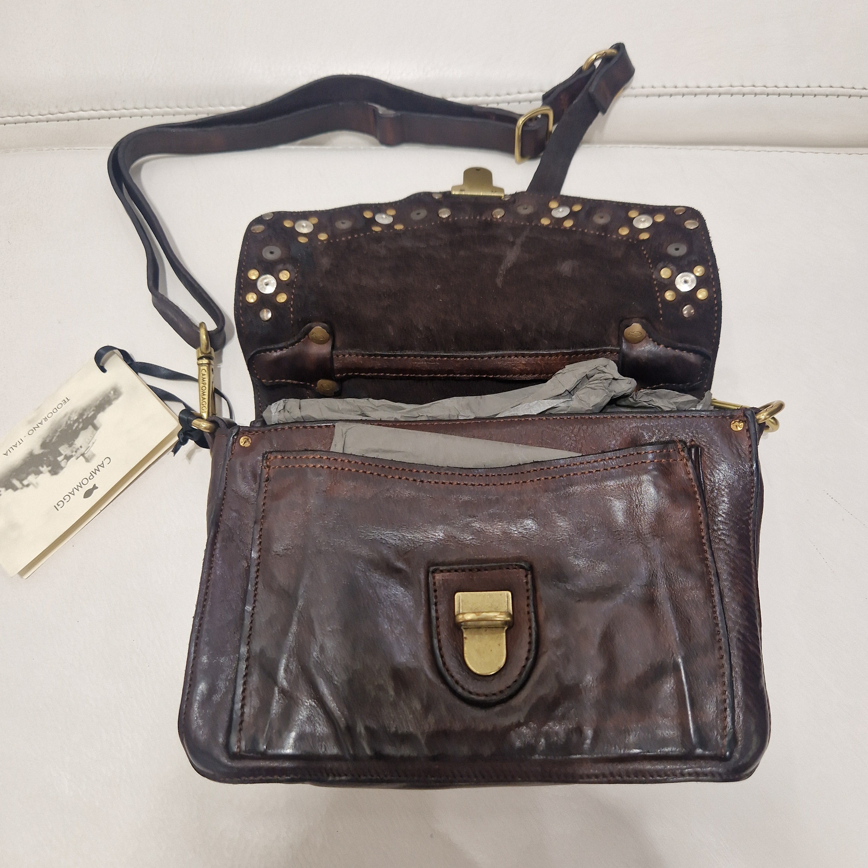 Campomaggi borsa color t.moro linea AURORA cartella in pelle con borchie e strass