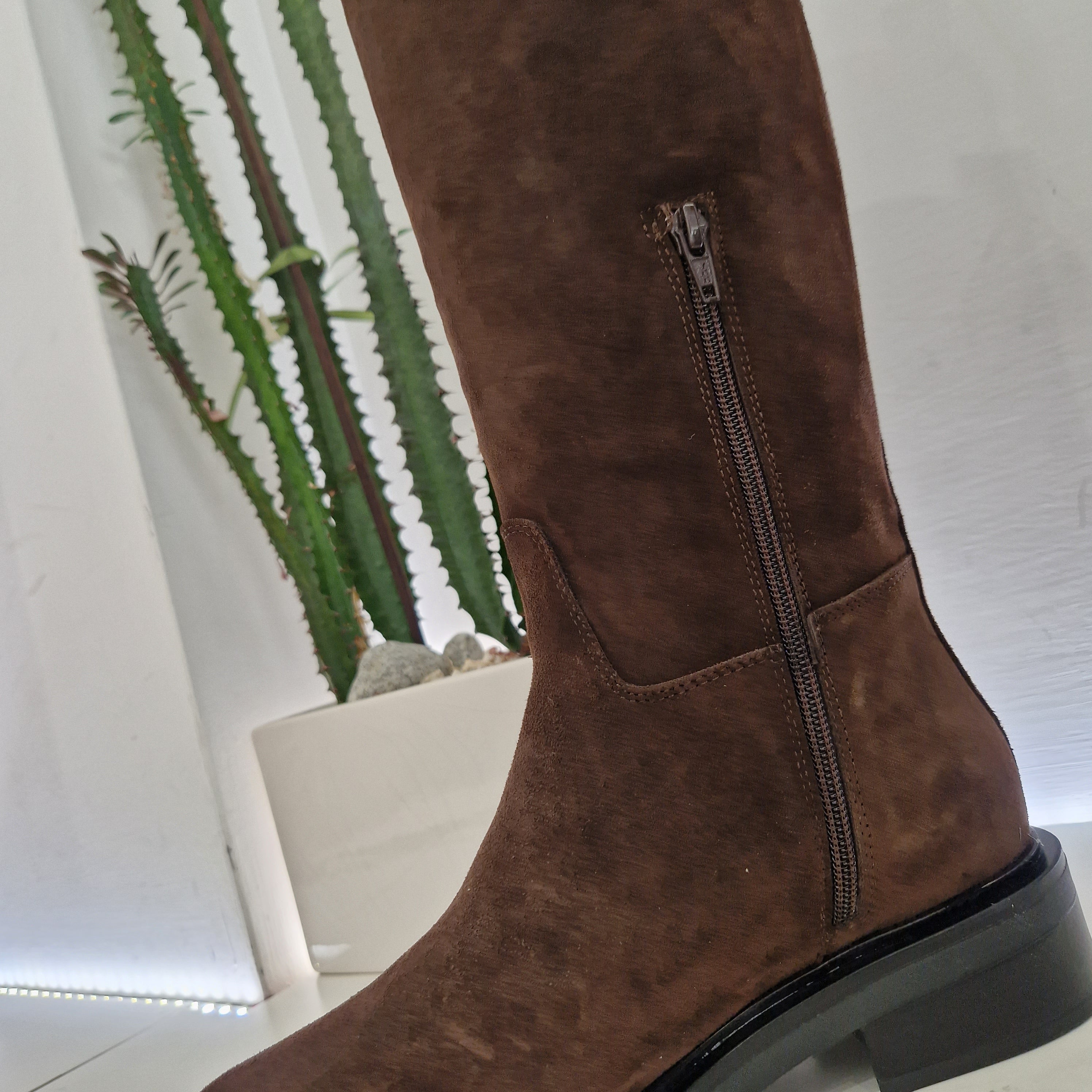 Stivale t.moro suede modello cavallerizza