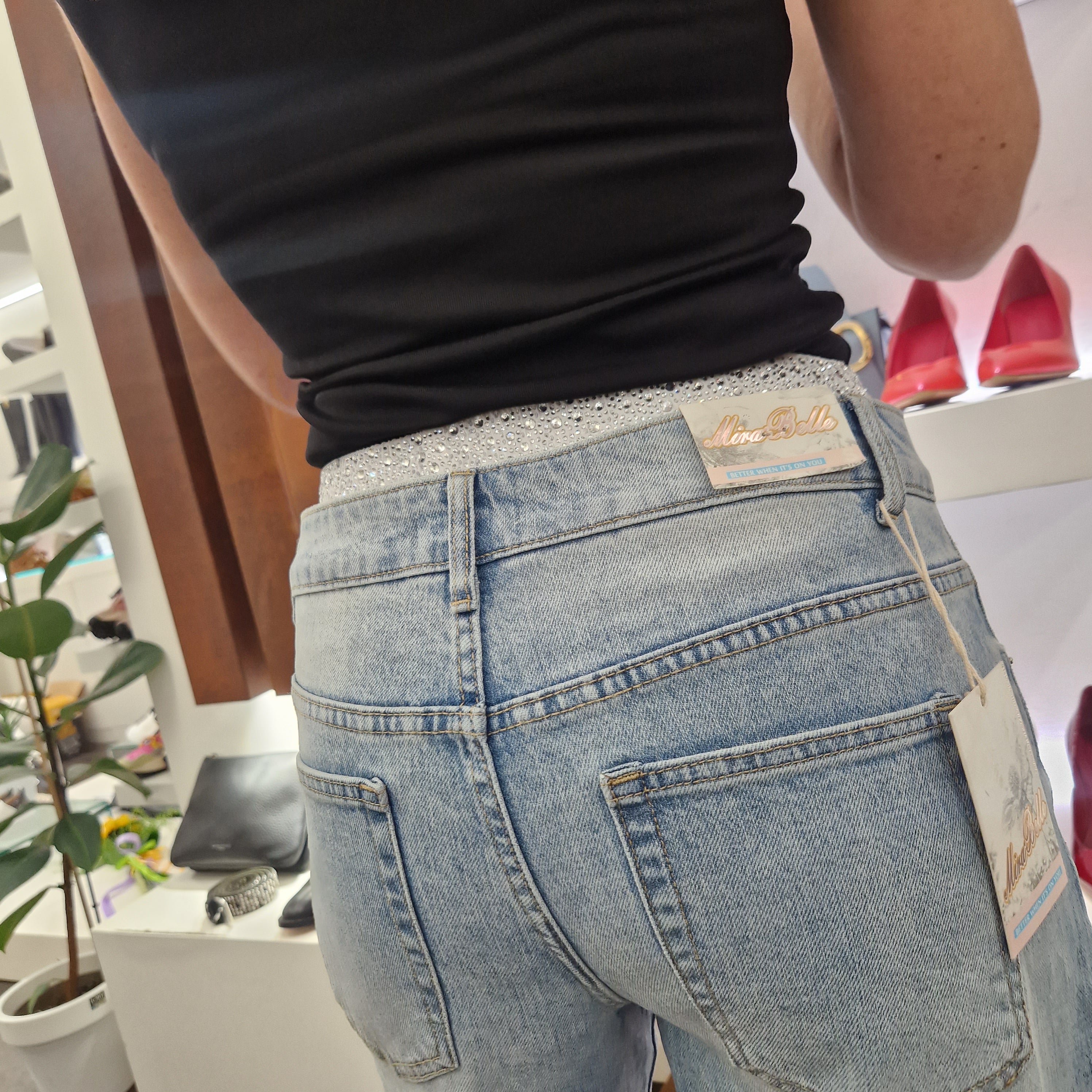 Pantalone jeans elastico strass lavaggio chiaro