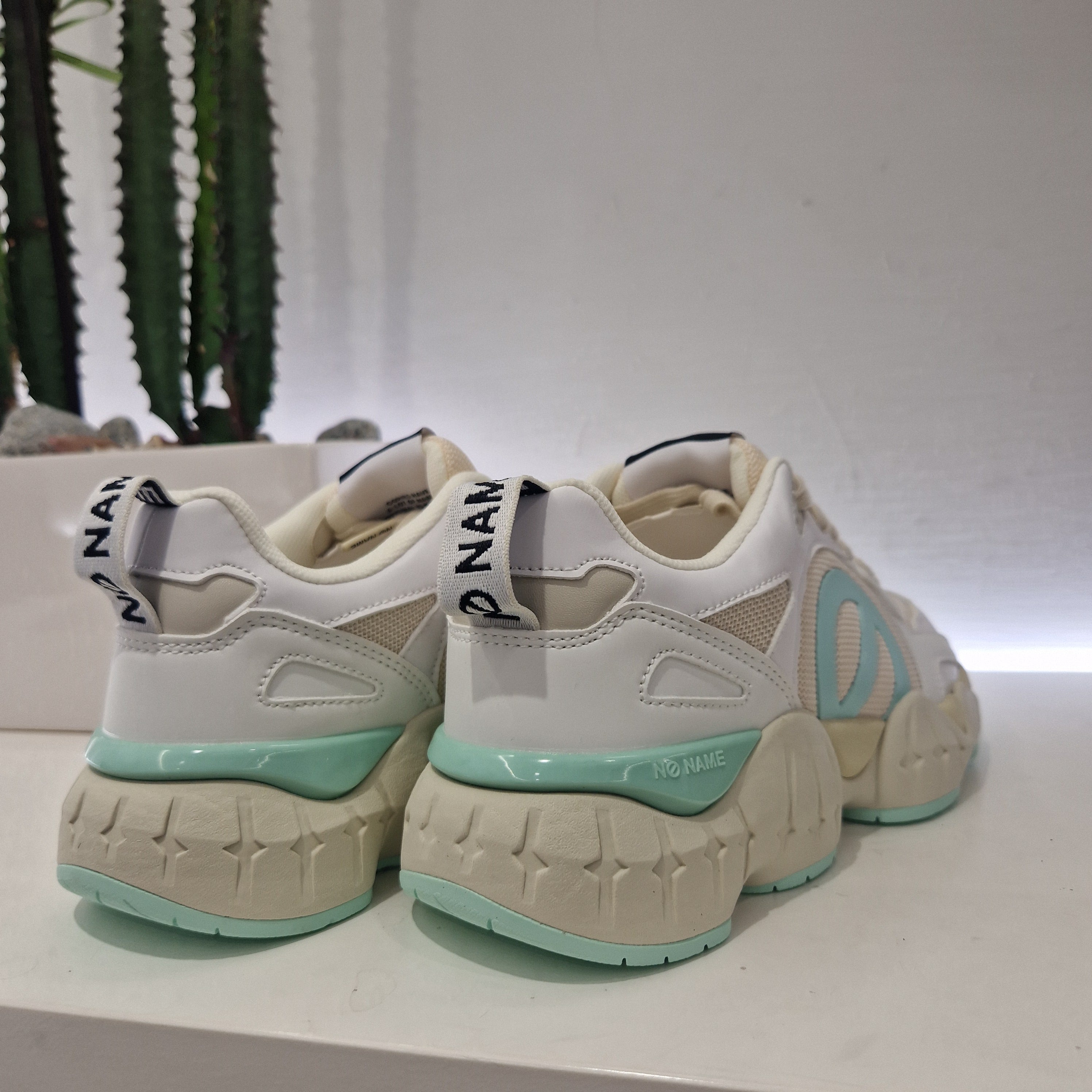 NO NAME sneakers KRAZEE RUNNER W SUNSITIVE EDITION
