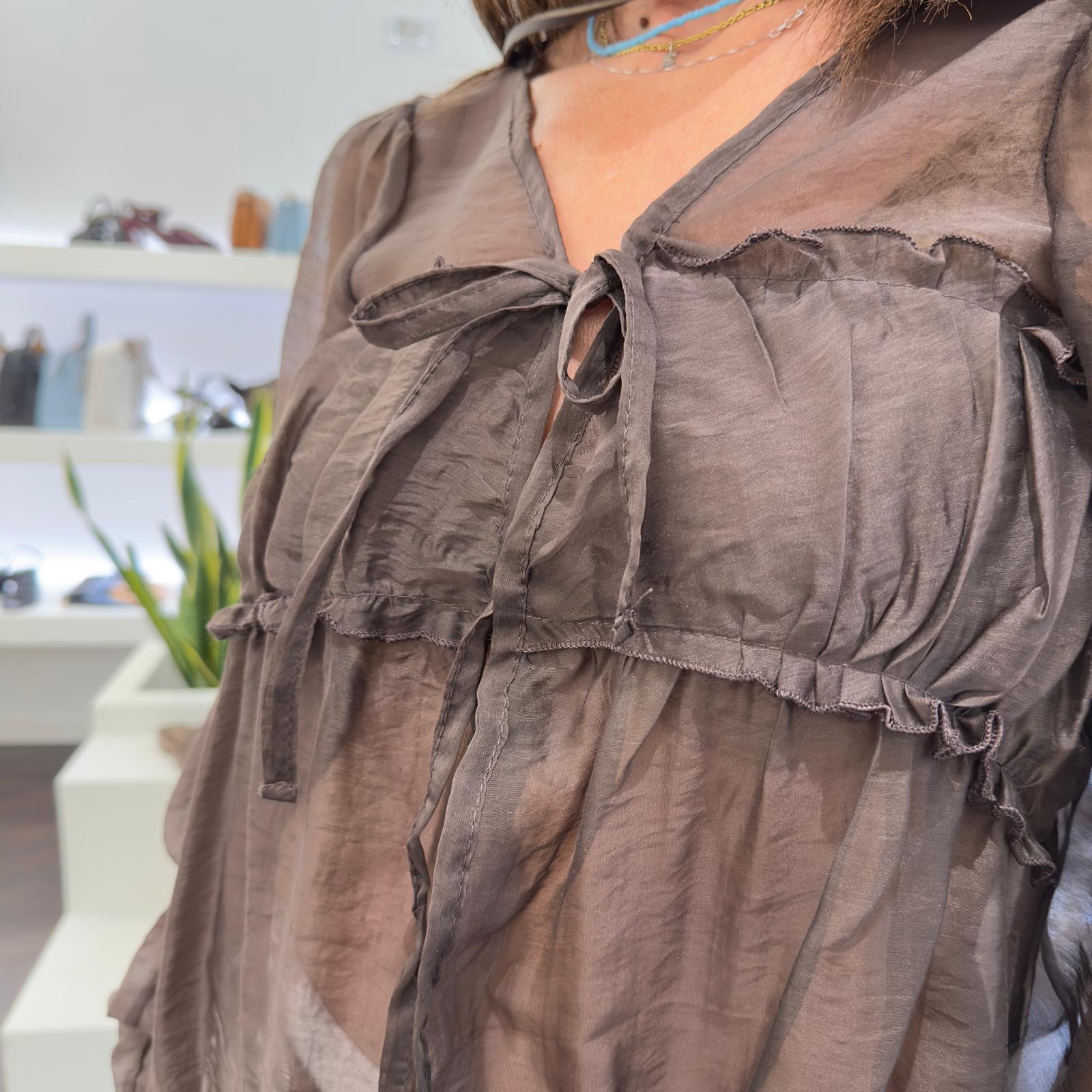 Kikisix camicia con laccetti