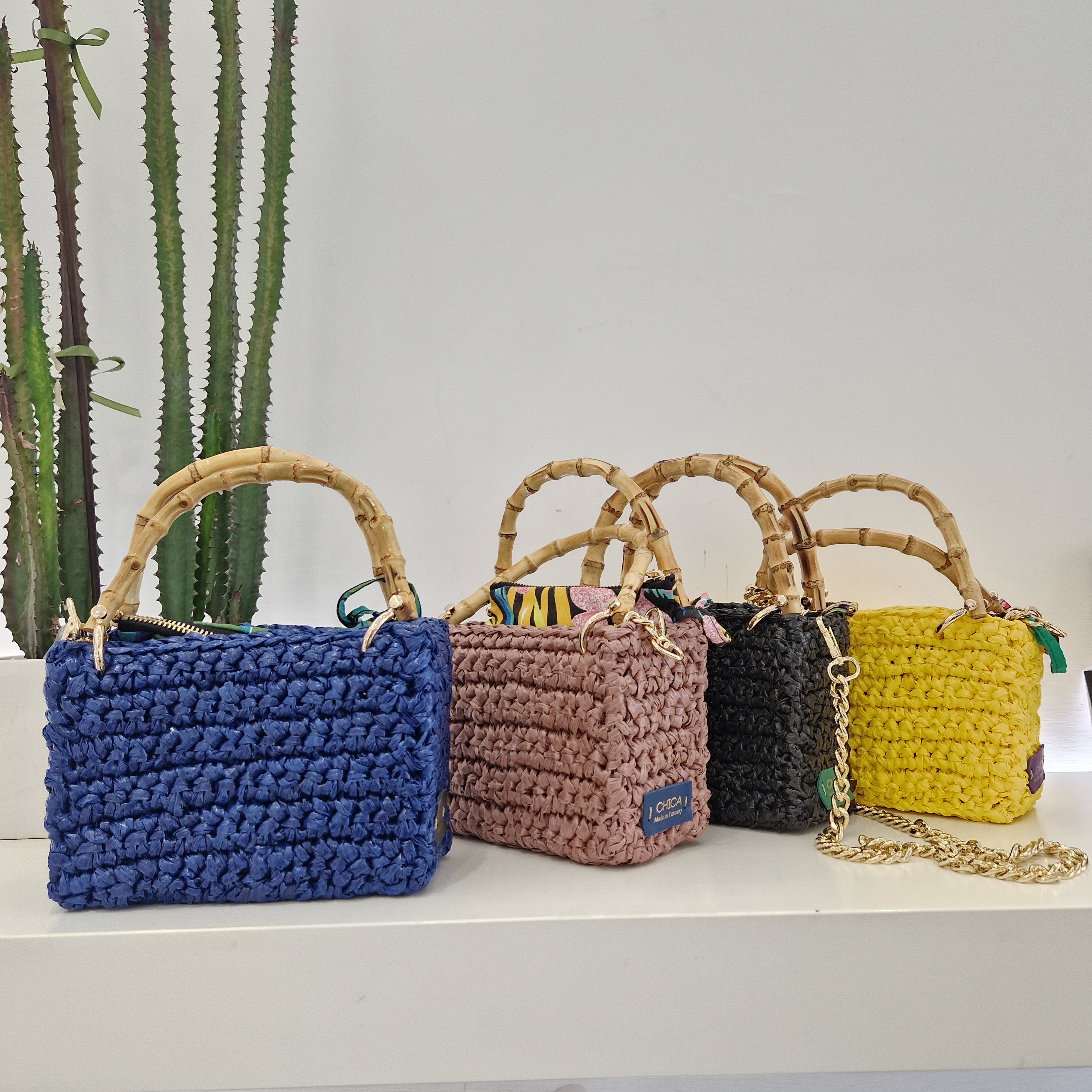 CHICA borsa intrecciata