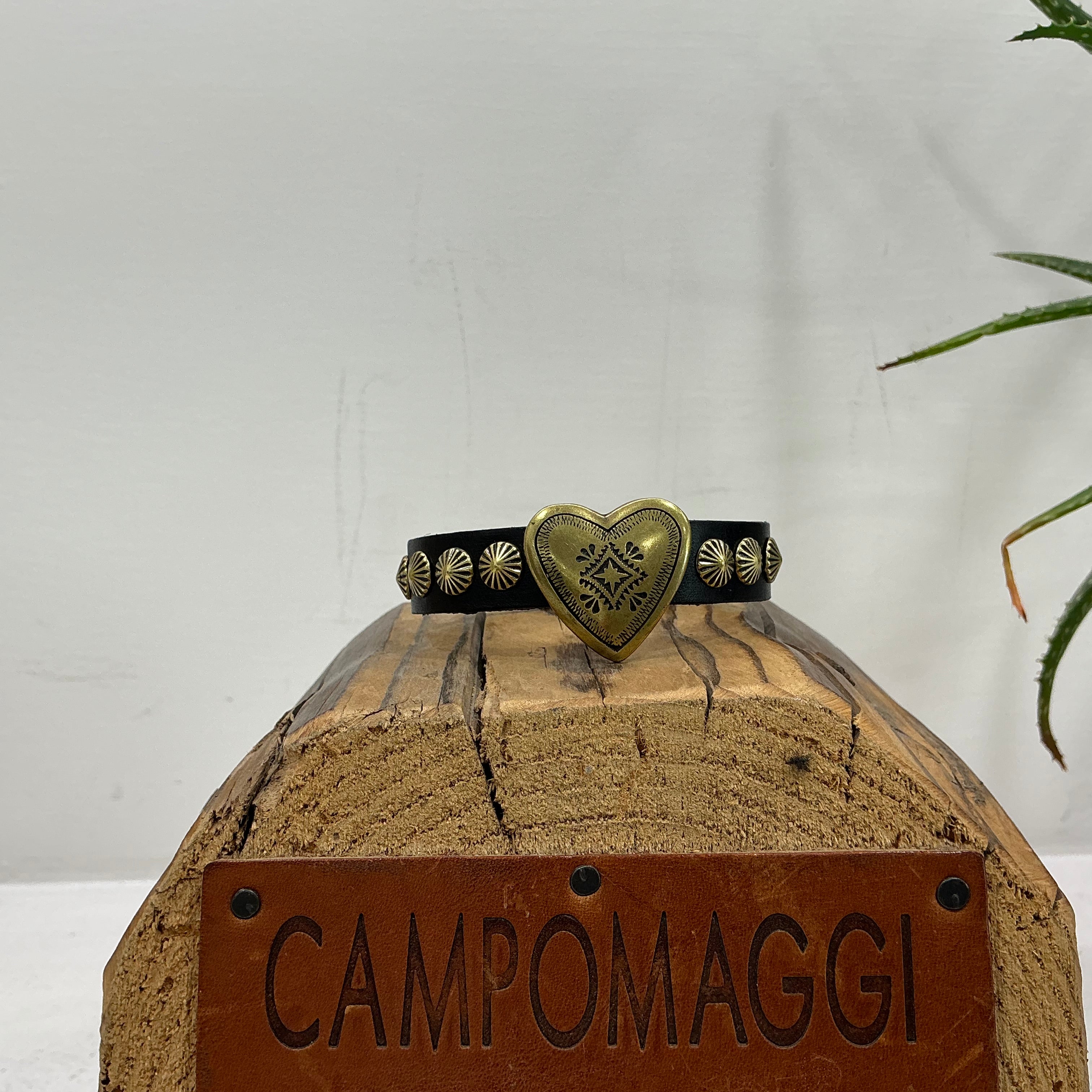 Campomaggi bracciale MERAVIGLIA nero con cuore oro