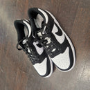 Nike Dunk Low nera/bianca
