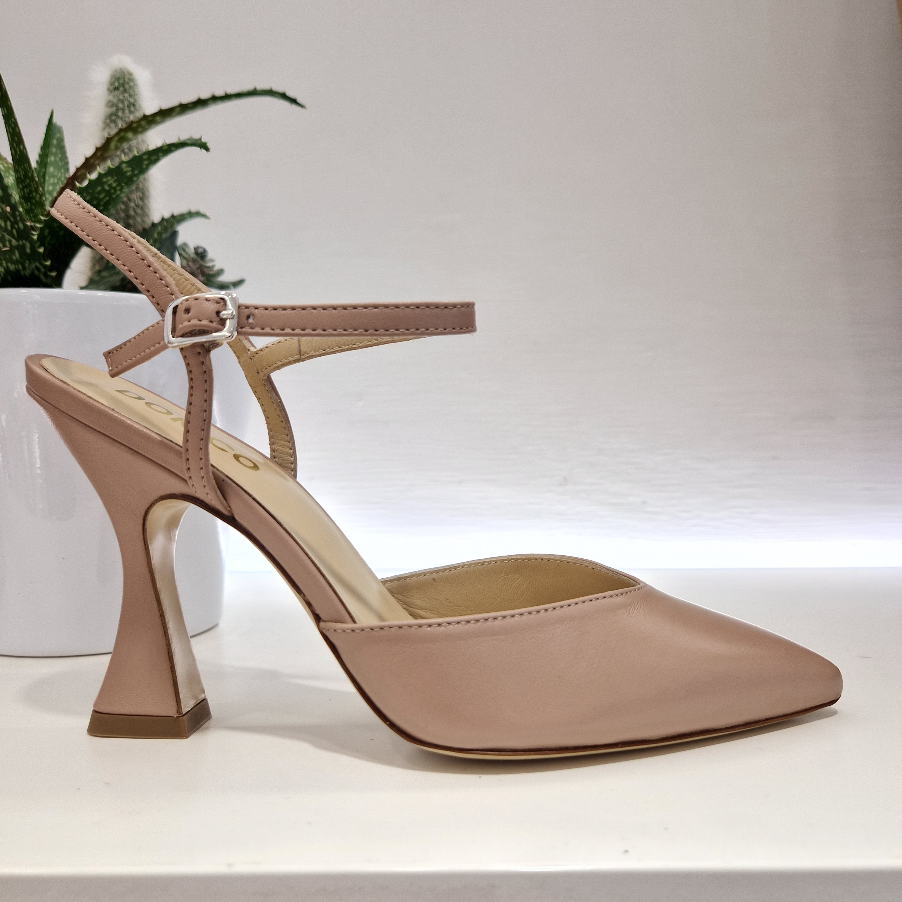 Dorico scarpa color nude