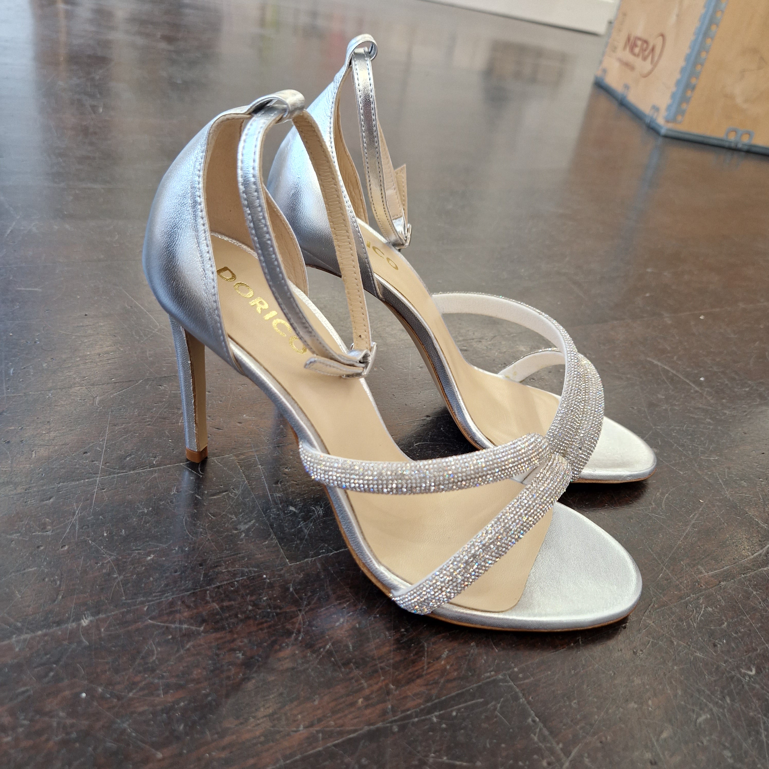 Doric sandal silver rhinestone