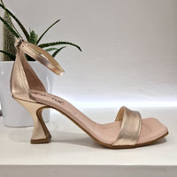 B Rock gold sandal