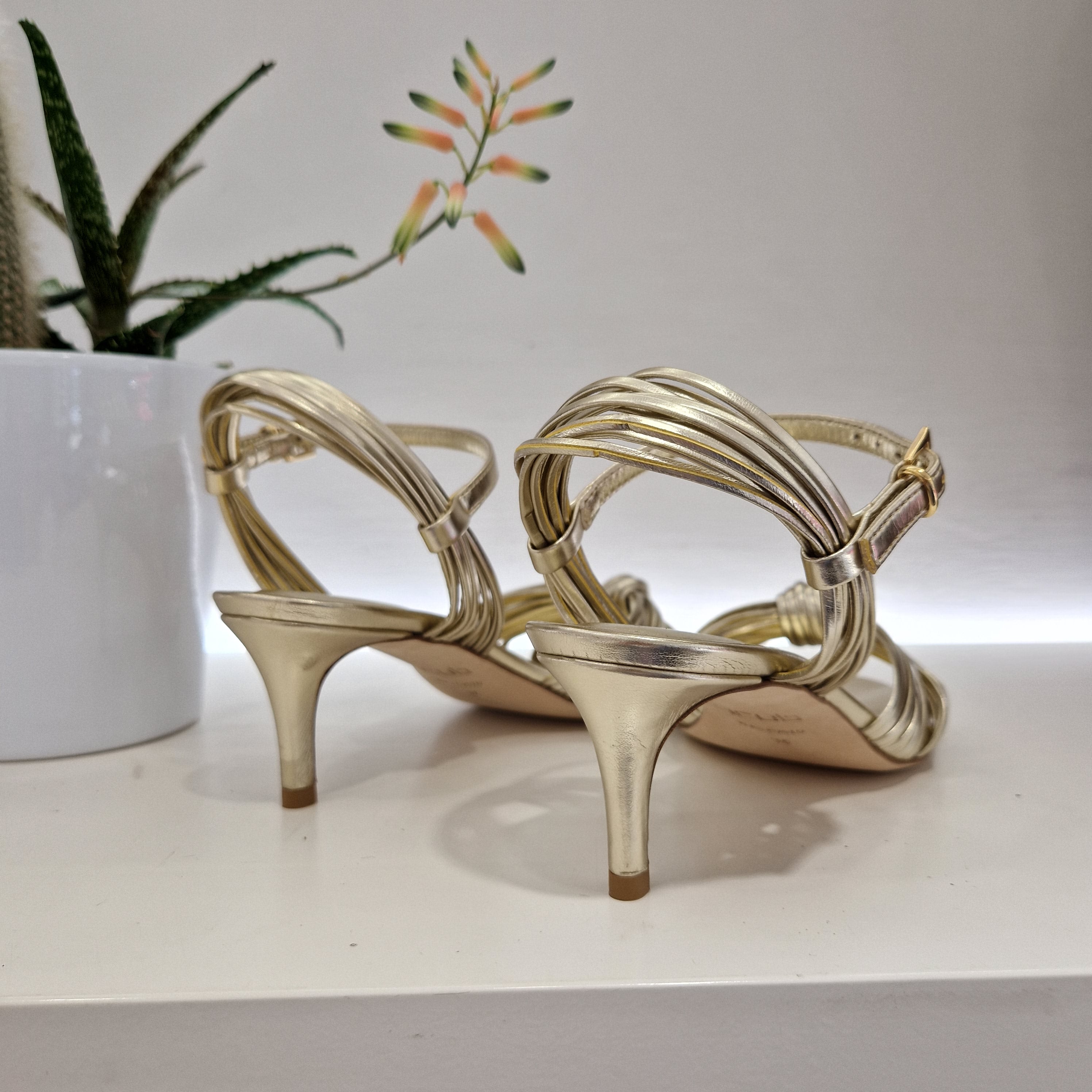 Sandalo oro tacco 5 cm