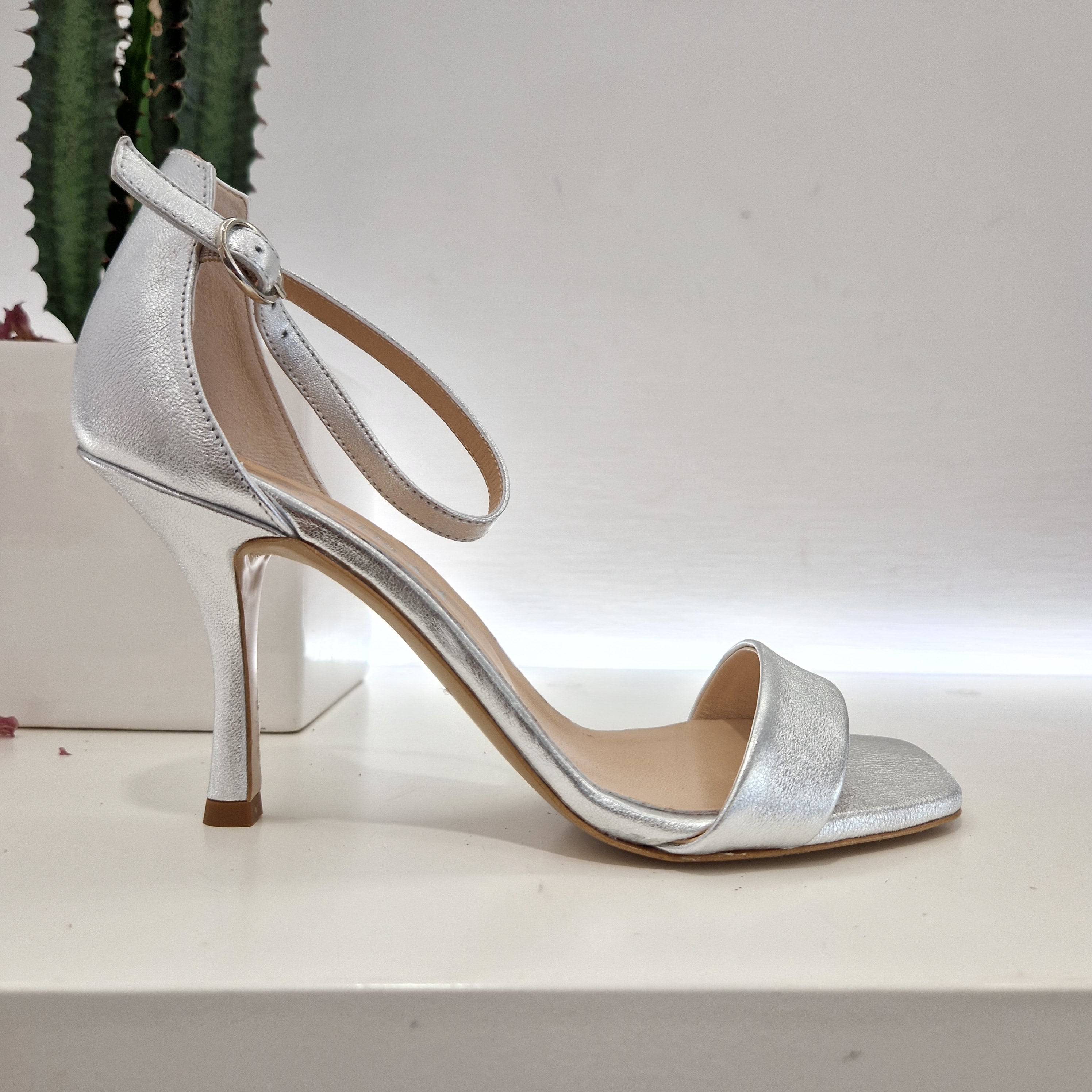 Marc Ellis silver sandal