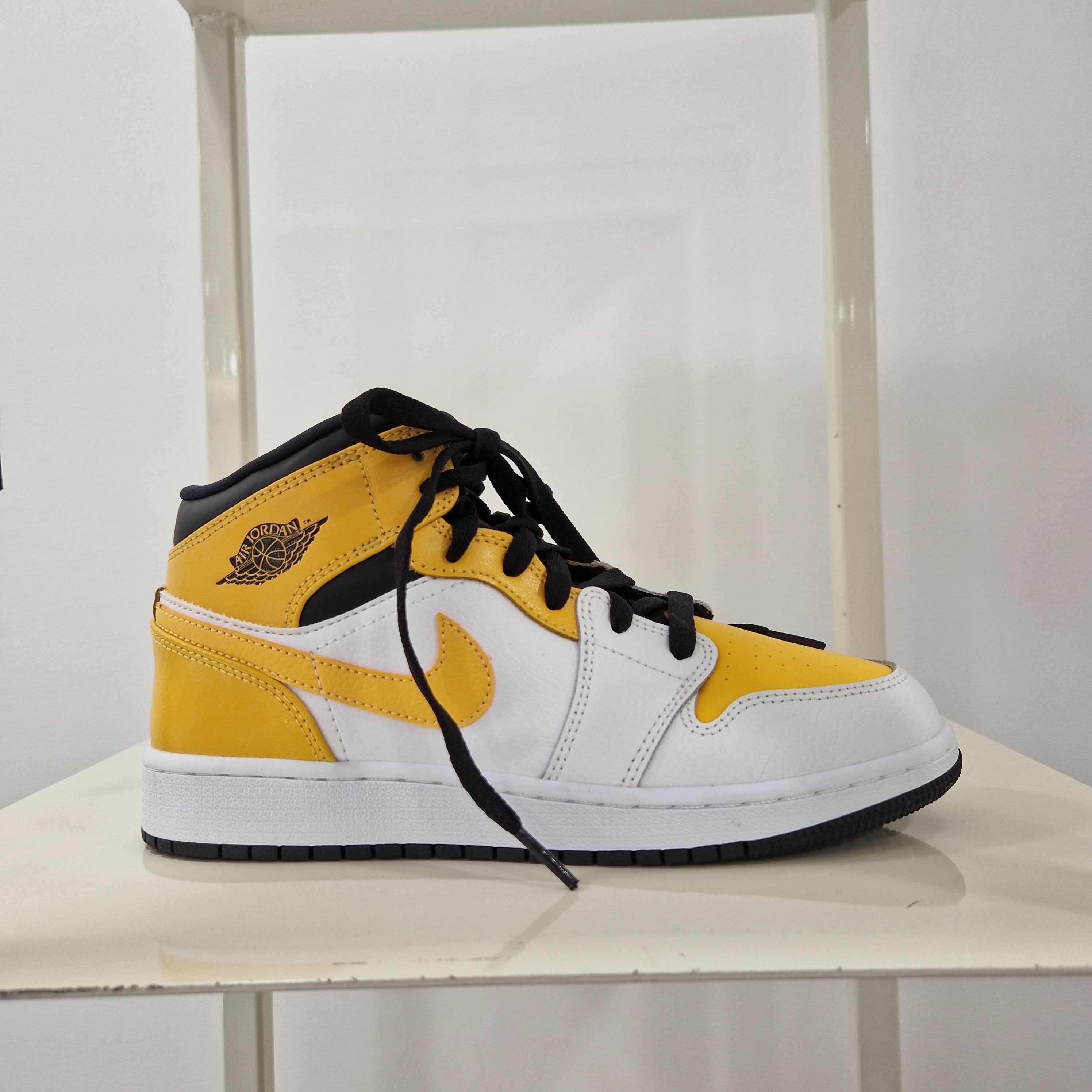 Nike Air Kordan 1 MID