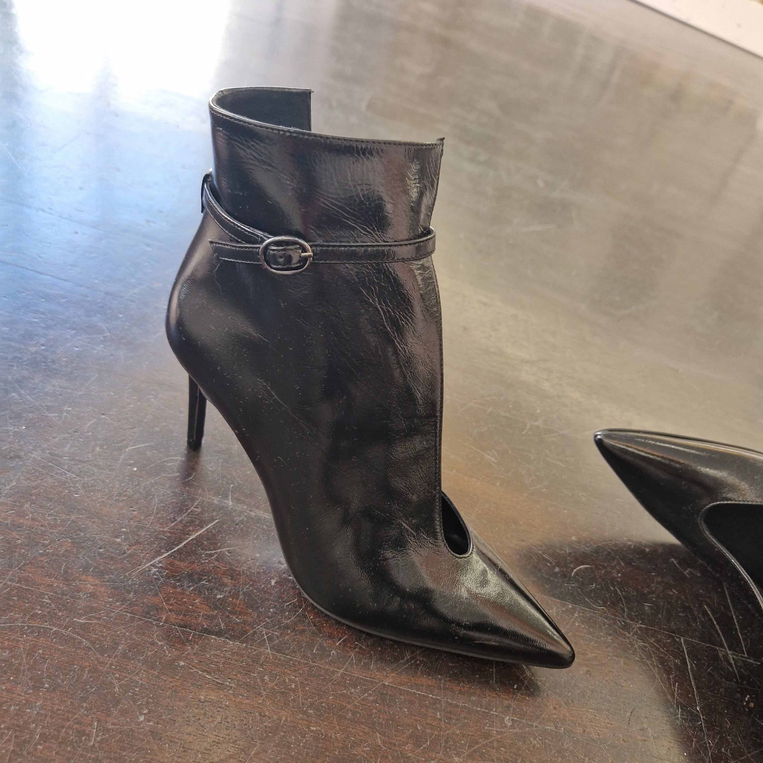 Marc Ellis black open shoe