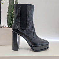 Isabelle Paris black beatles ankle boot
