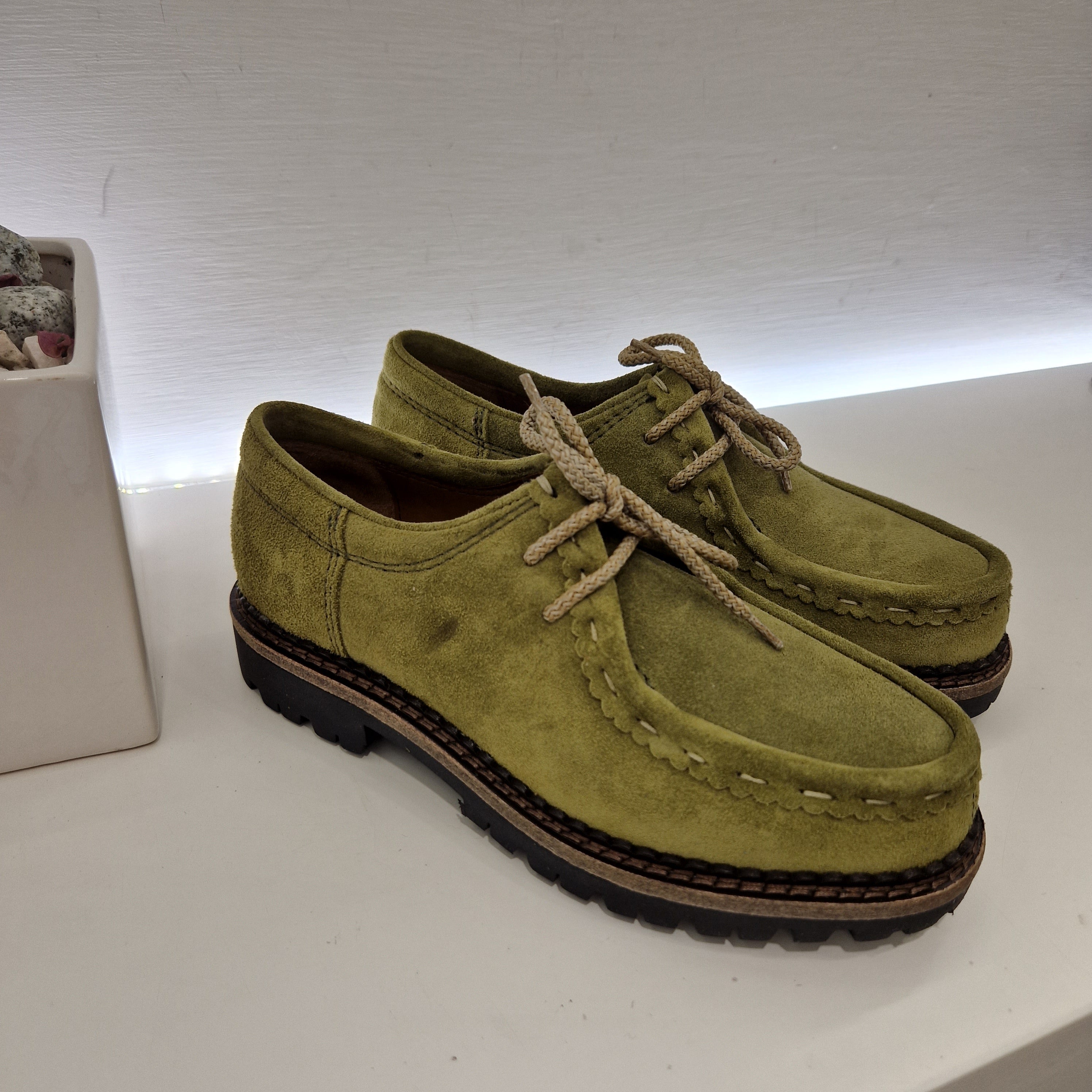 BEKK sebago model GREEN
