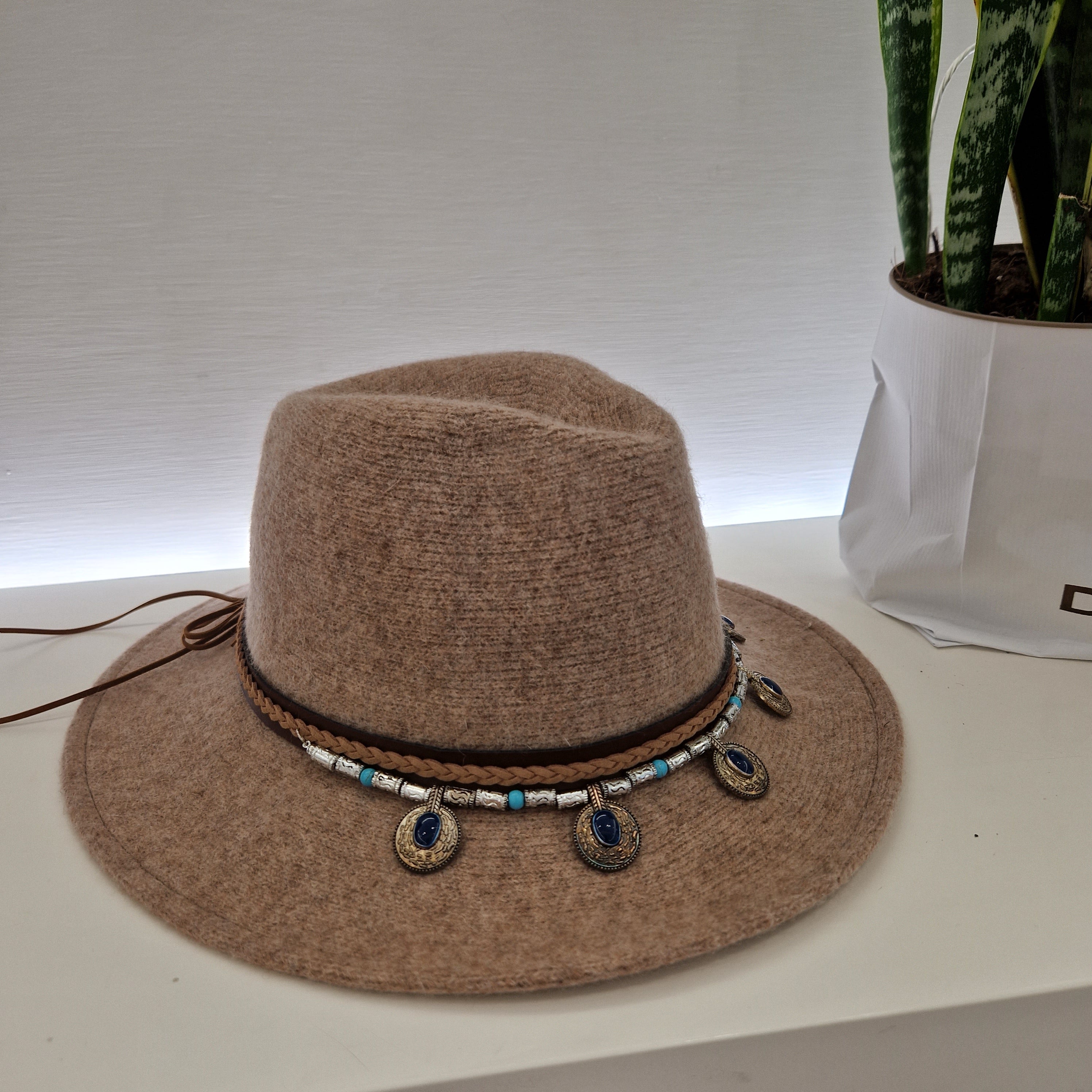 Cappello con accessorio tex
