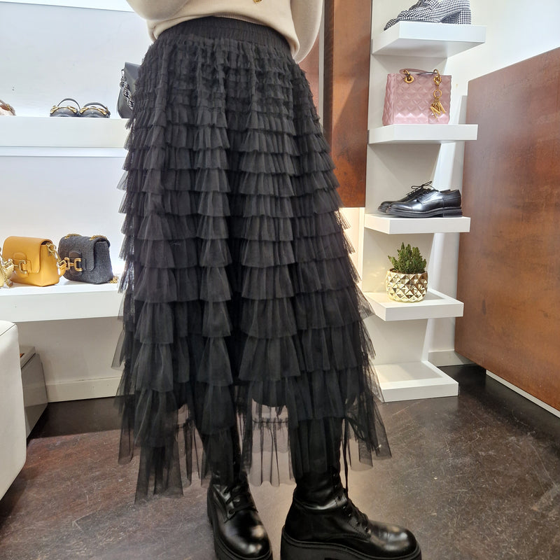 Gonna a balze in tulle color nero
