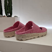 Asportuguesas pink clogs