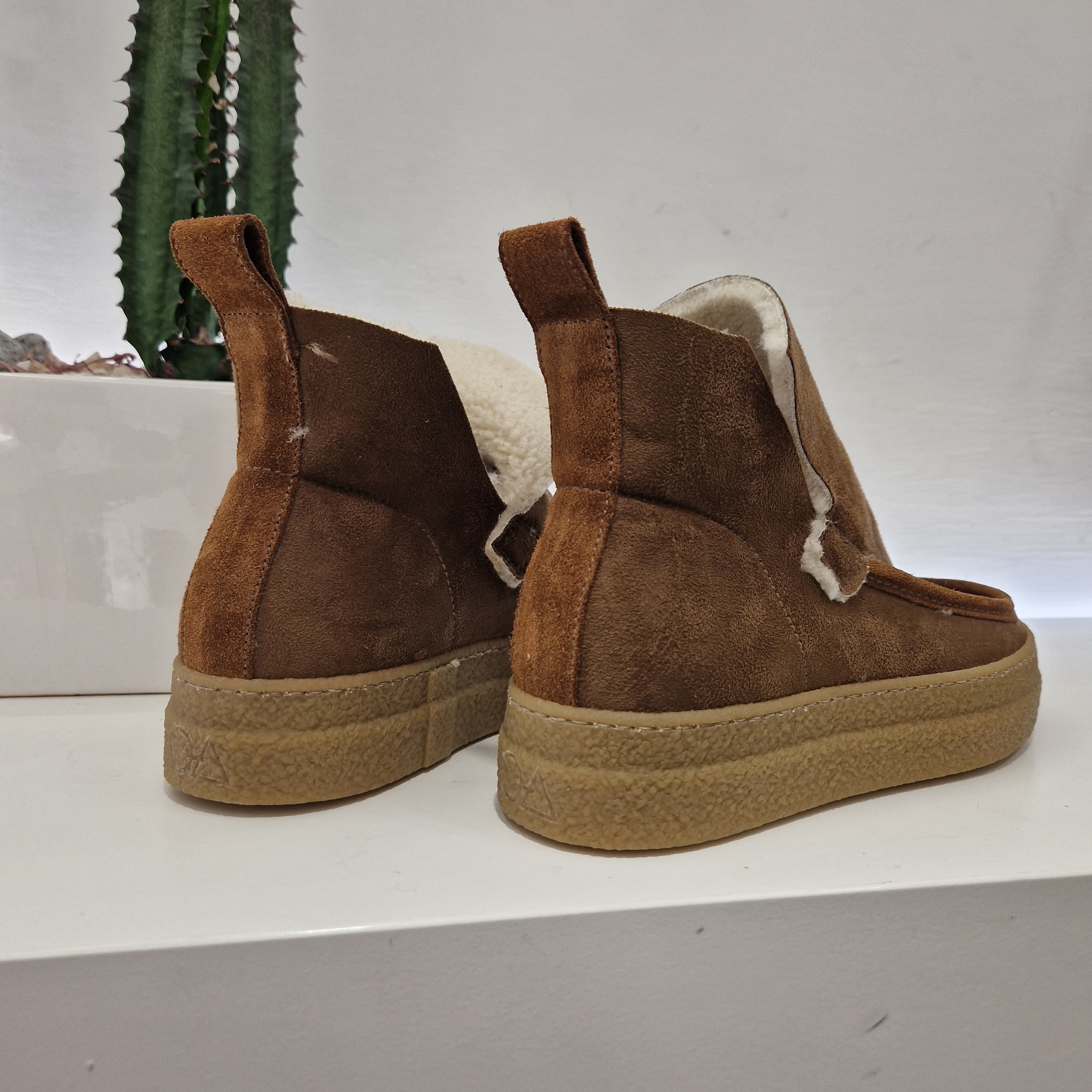 Sneakers boot marrone