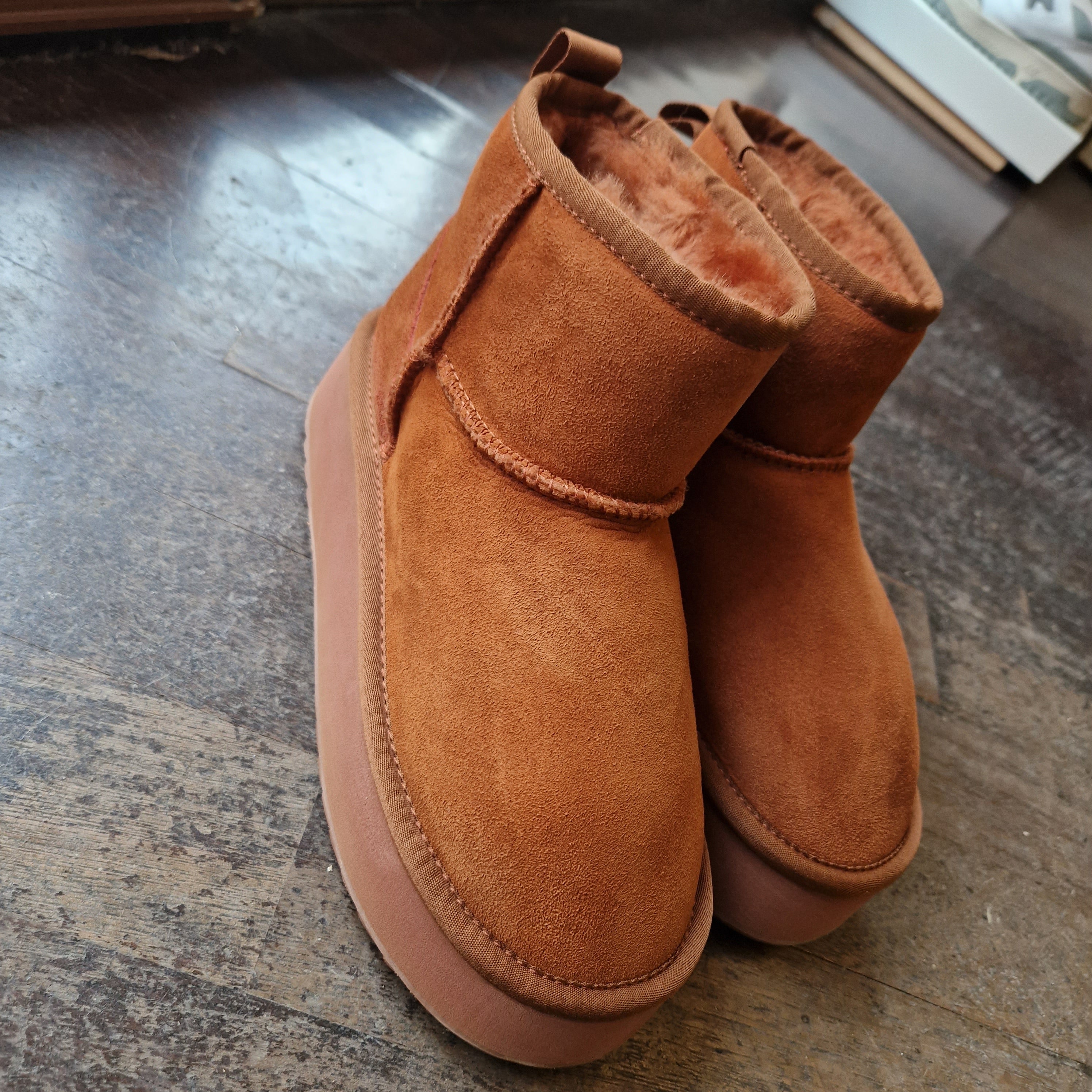 Hoor platform mini burnt leather