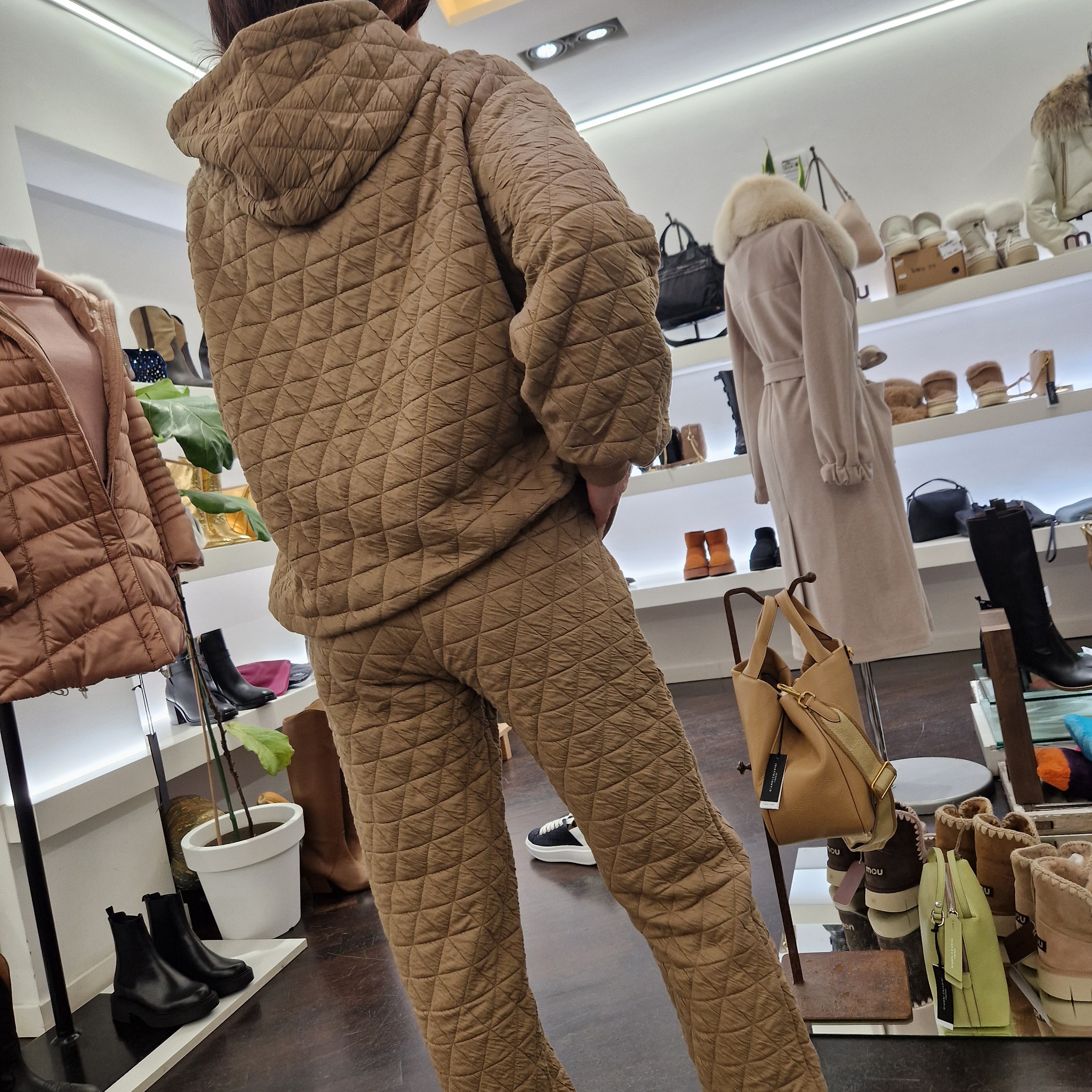 Pantalone  modello MARY color biscotto